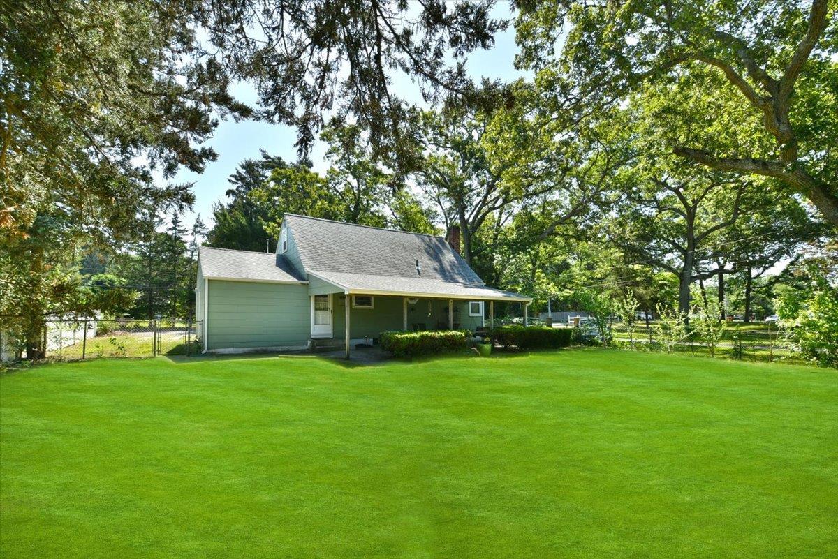Single Family Coleman  Suffolk County, NY 11720, MLS-885577-23