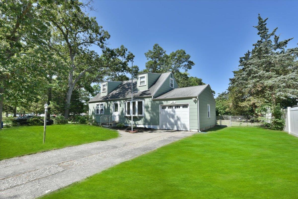 Single Family Coleman  Suffolk County, NY 11720, MLS-885577-26
