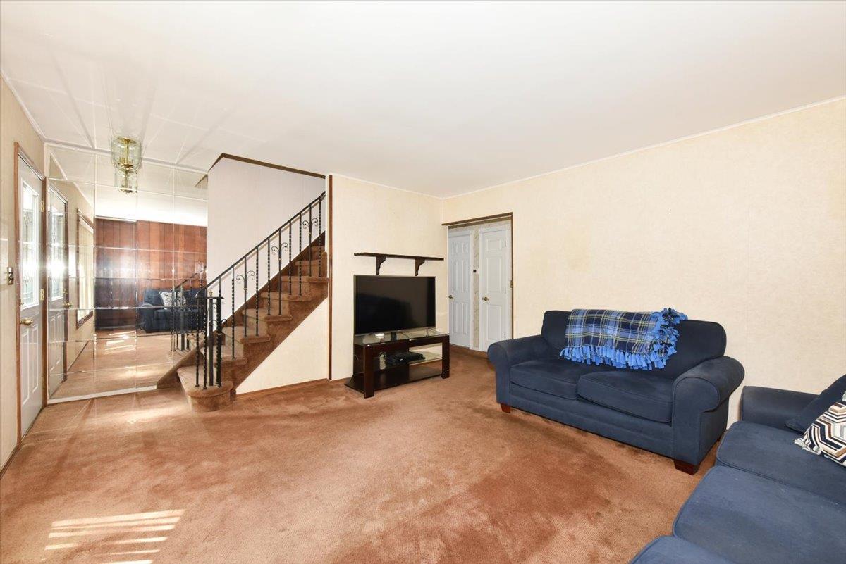 Single Family Coleman  Suffolk County, NY 11720, MLS-885577-4