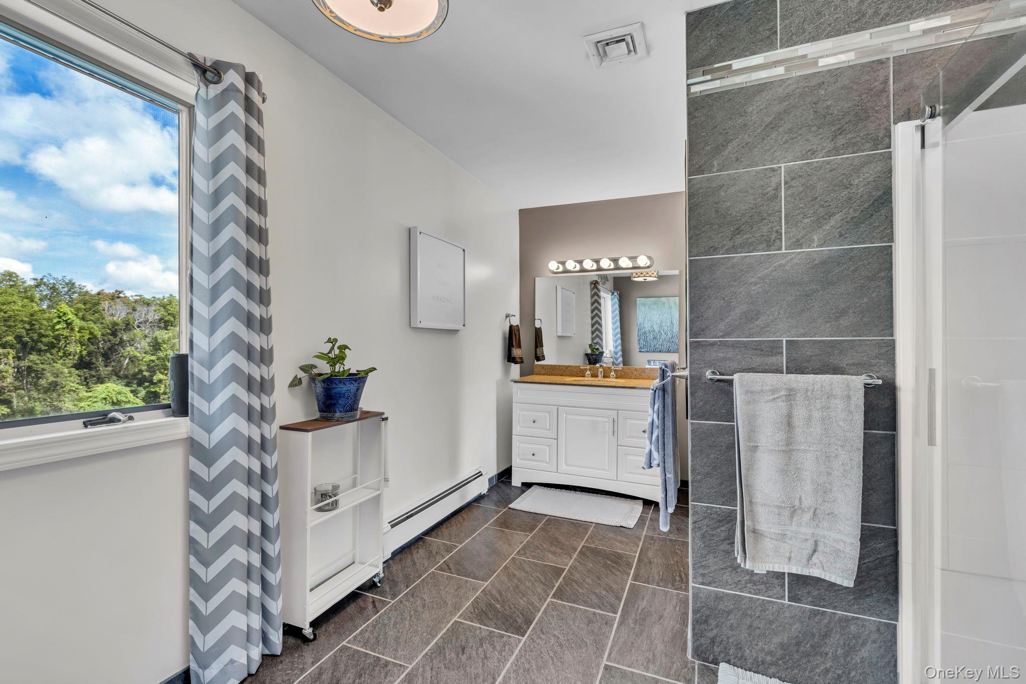 Single Family Ridge  Orange County, NY 10916, MLS-885585-29