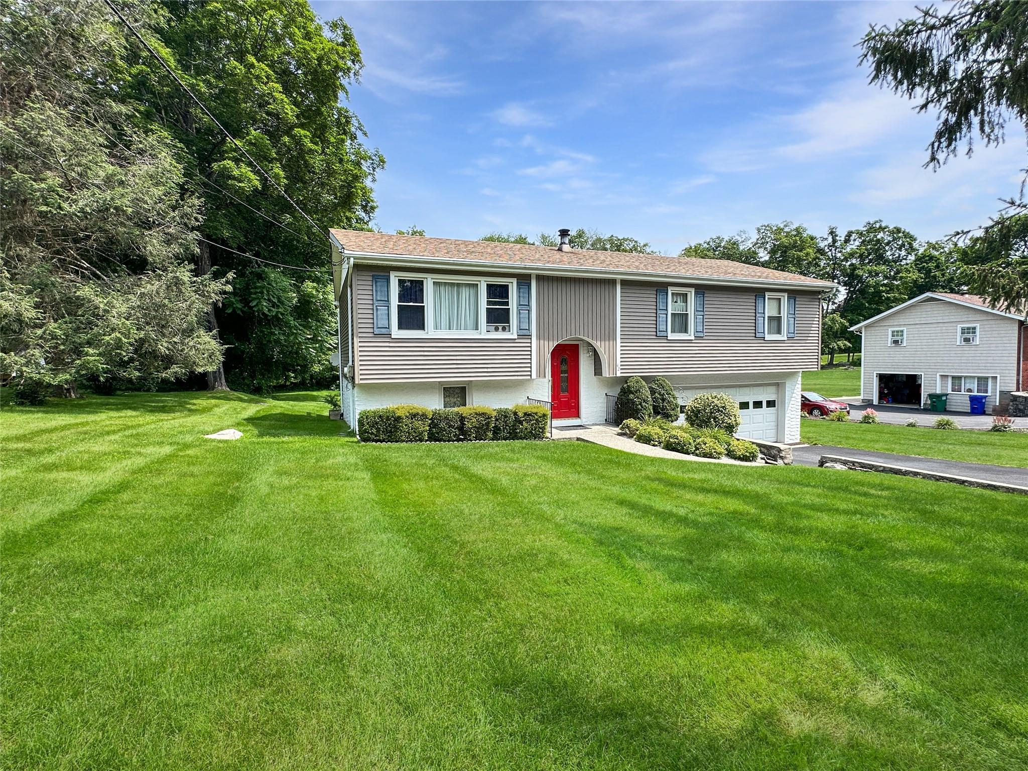 Single Family Albin  Putnam County, NY 10512, MLS-885587-21