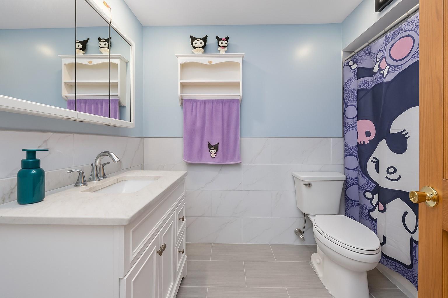 Single Family Centreville  Queens, NY 11417, MLS-885610-12