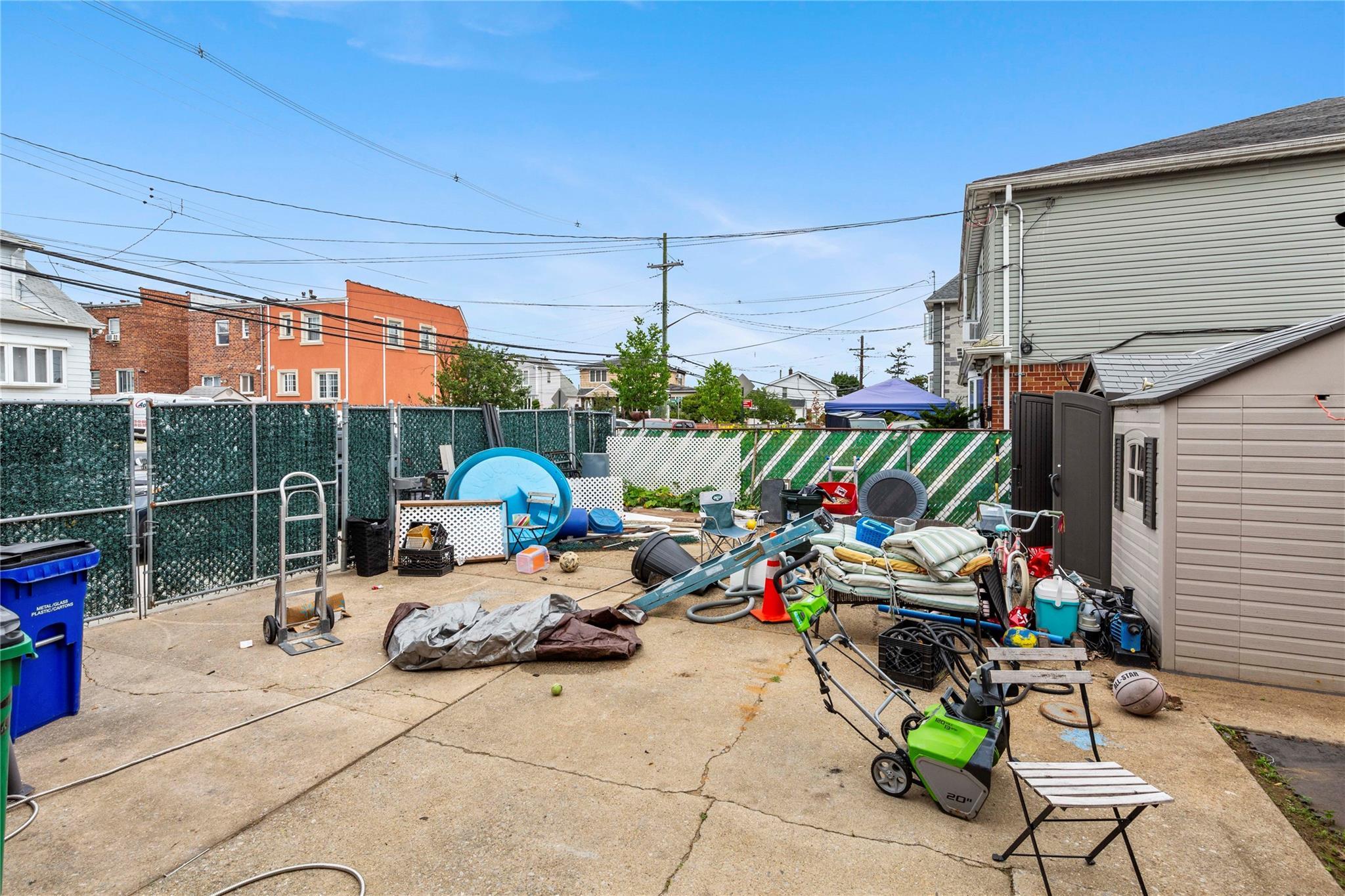 Single Family Centreville  Queens, NY 11417, MLS-885610-25