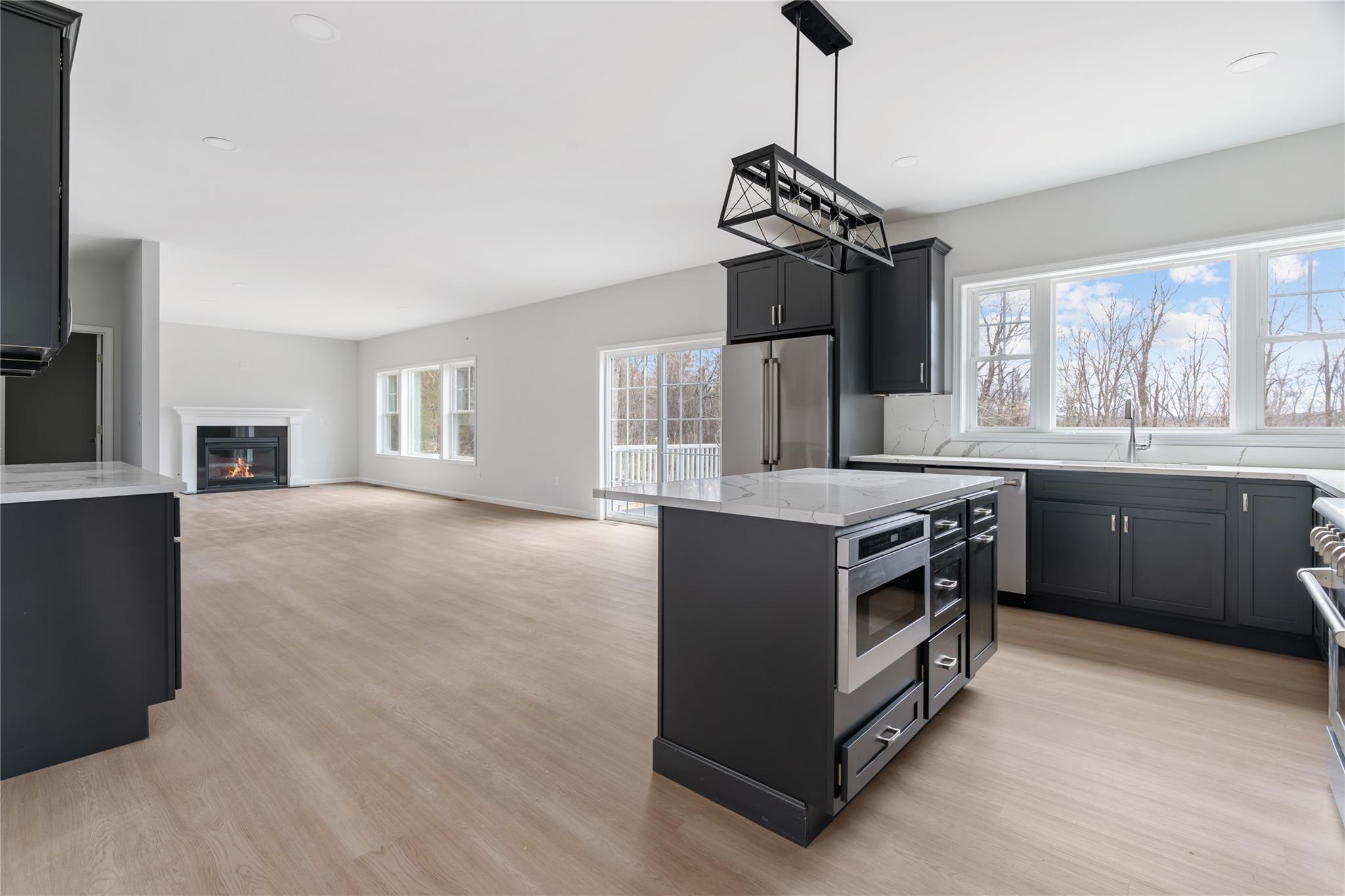 Single Family Old Hopewell Dutchess County, NY 12590, MLS-885611-13