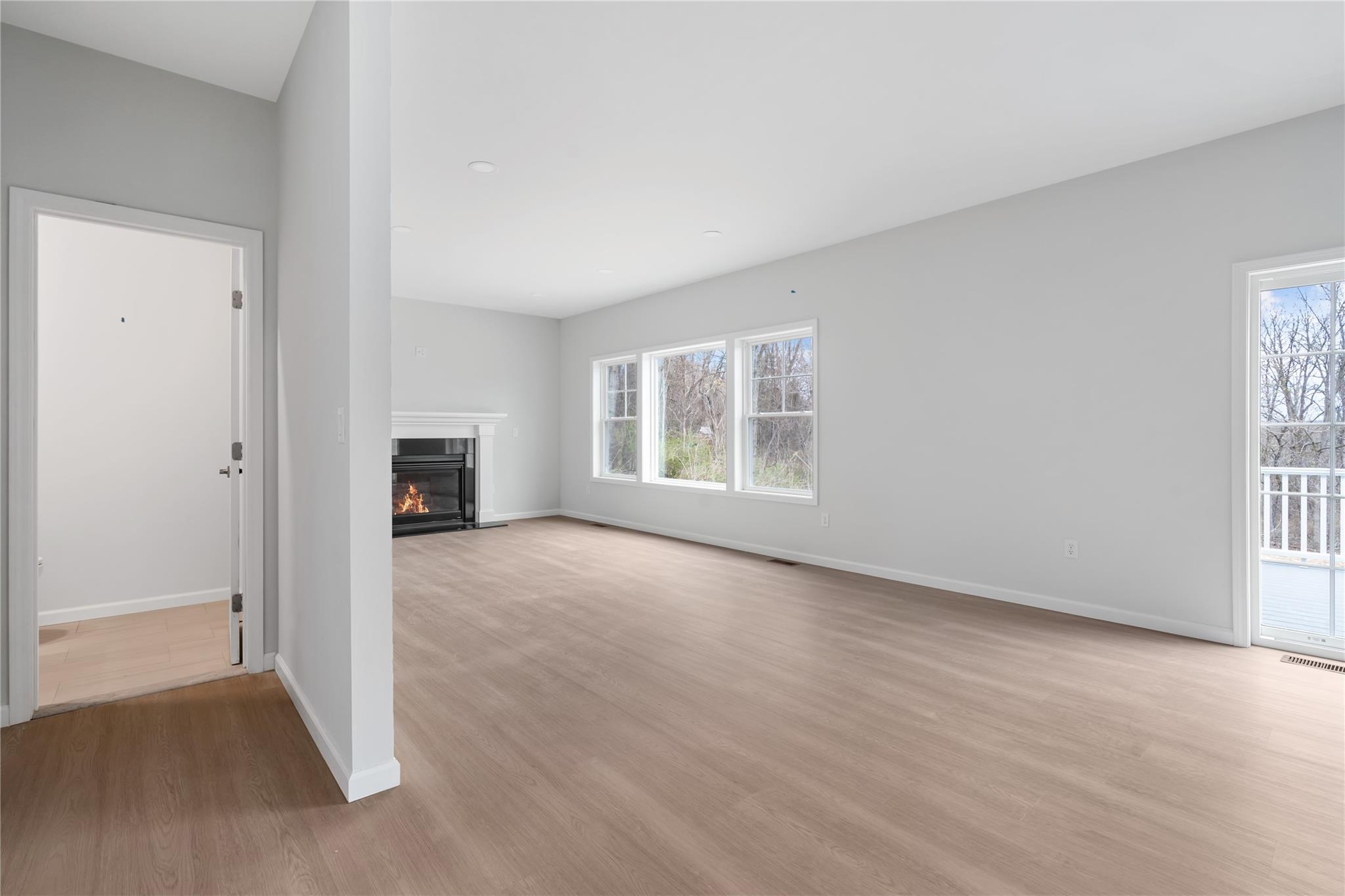 Single Family Old Hopewell Dutchess County, NY 12590, MLS-885611-17