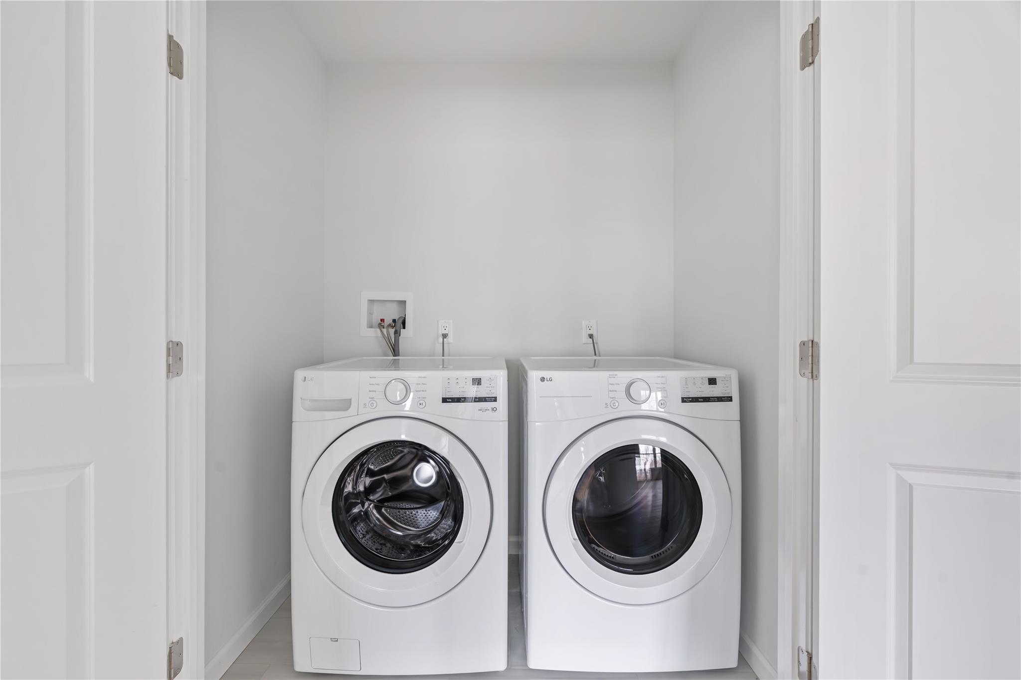 Single Family Old Hopewell Dutchess County, NY 12590, MLS-885611-36