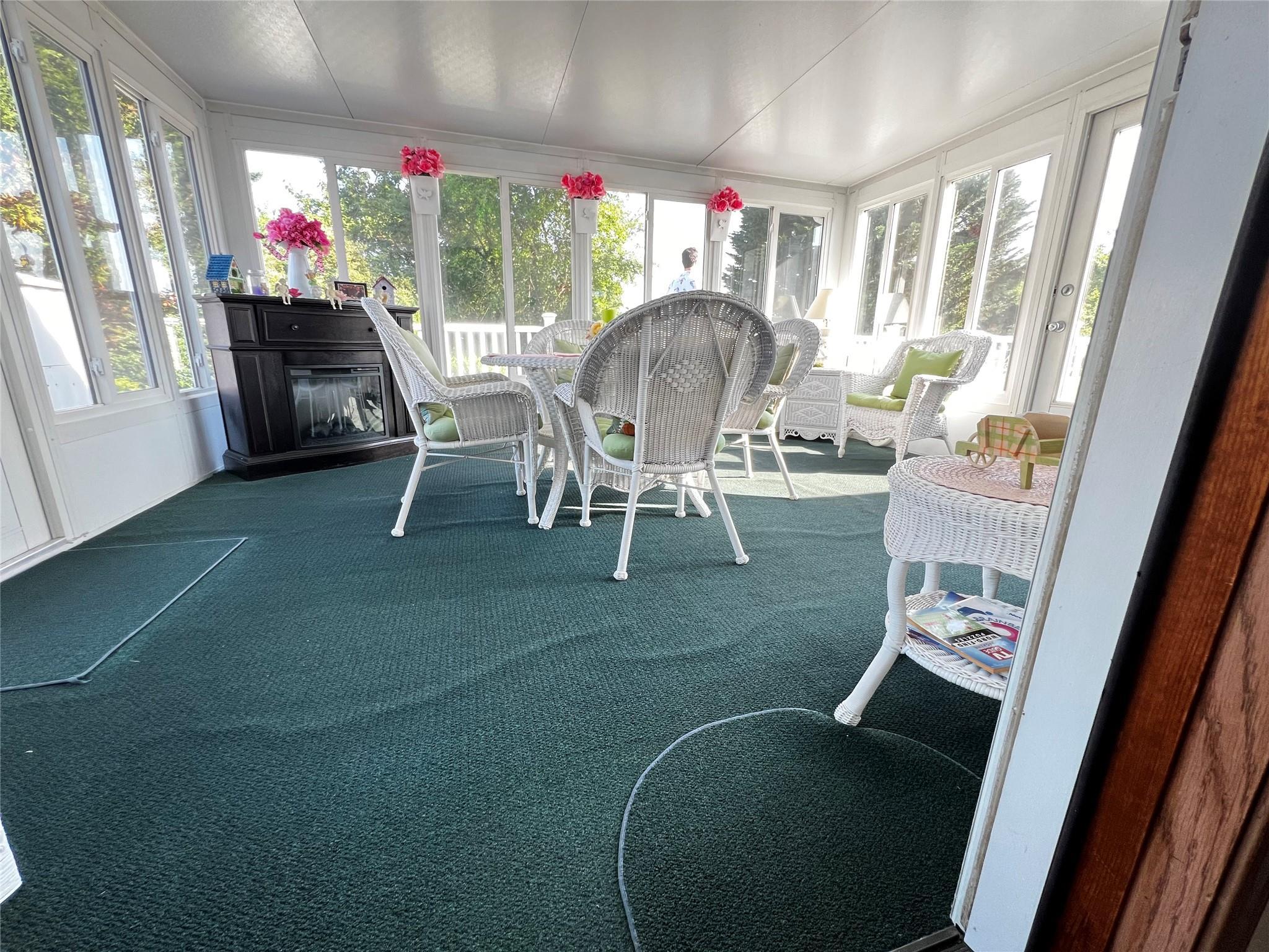 Single Family Fresh Pond  Suffolk County, NY 11933, MLS-885614-10