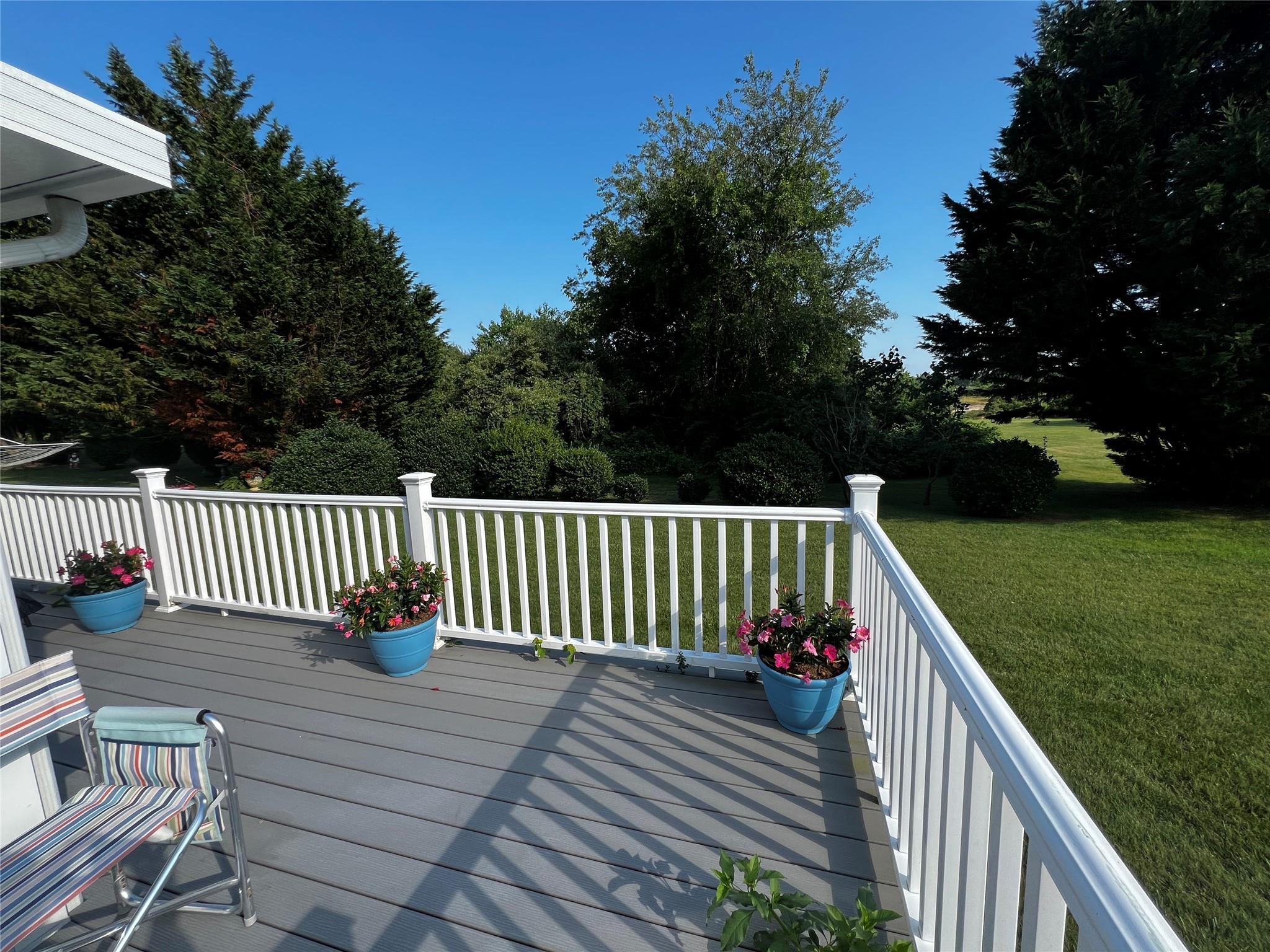Single Family Fresh Pond  Suffolk County, NY 11933, MLS-885614-13