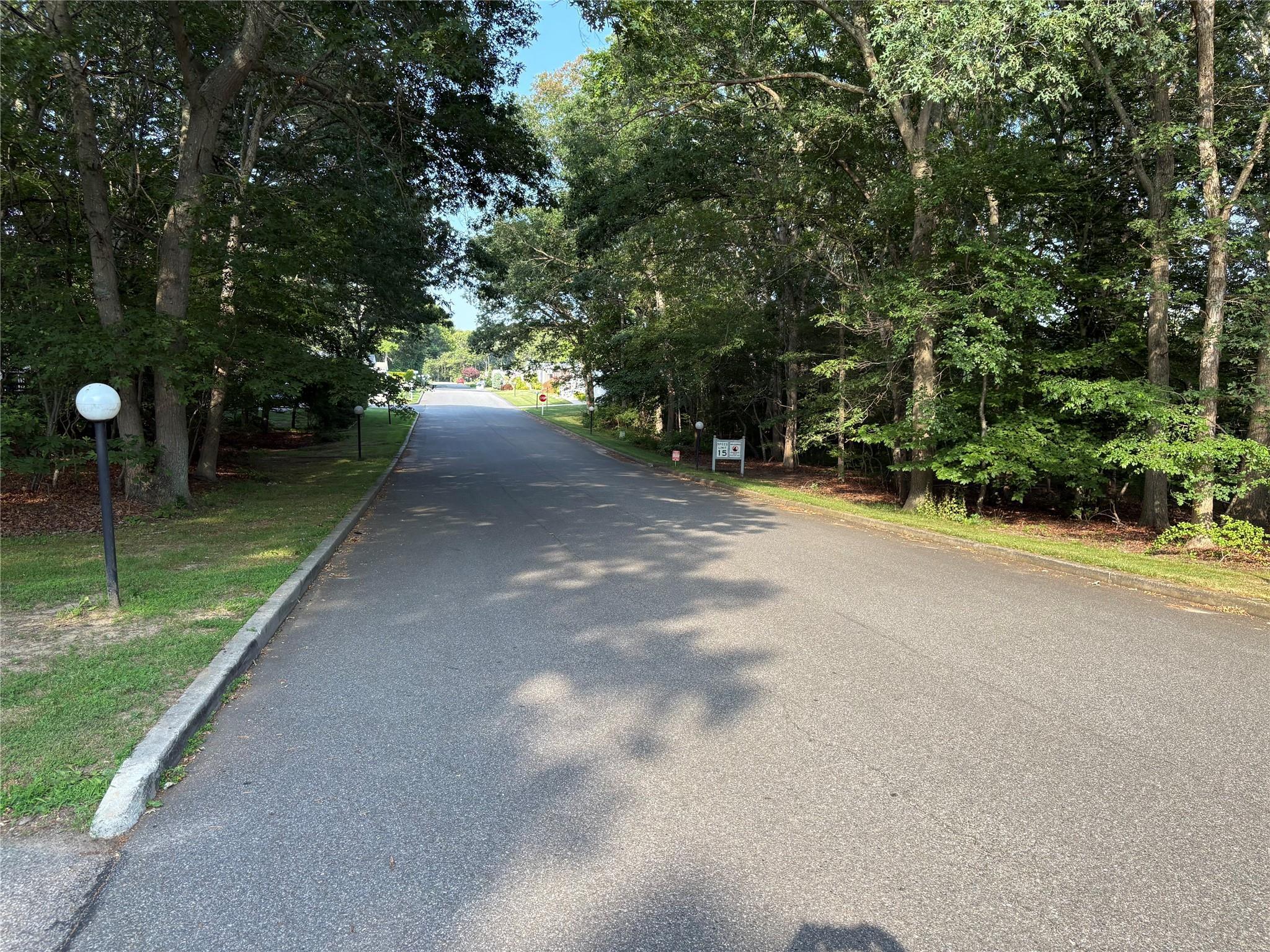 Single Family Fresh Pond  Suffolk County, NY 11933, MLS-885614-18