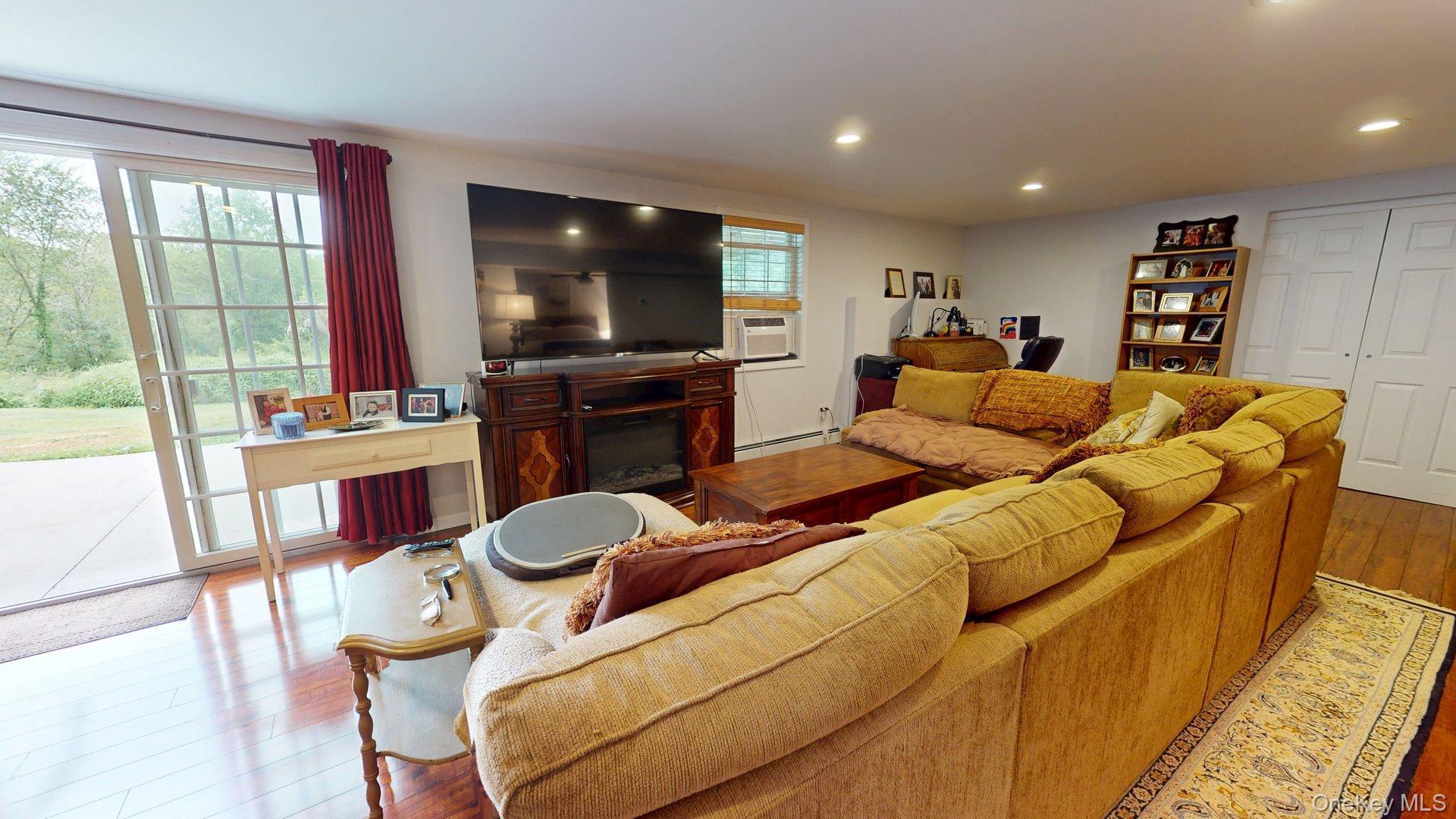 Single Family Sanok  Orange County, NY 10916, MLS-885631-38