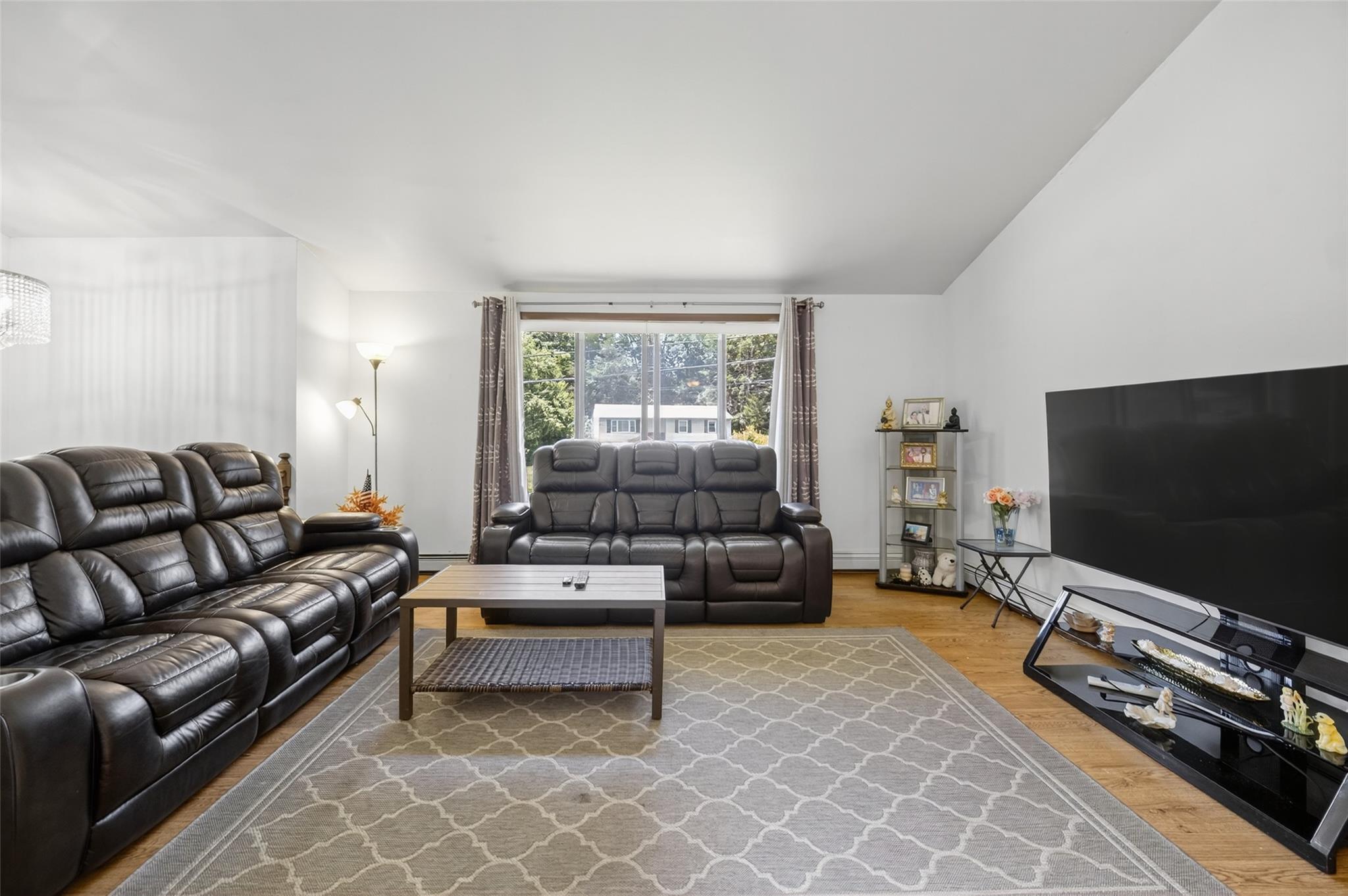 Single Family Raker  Dutchess County, NY 12603, MLS-885649-12