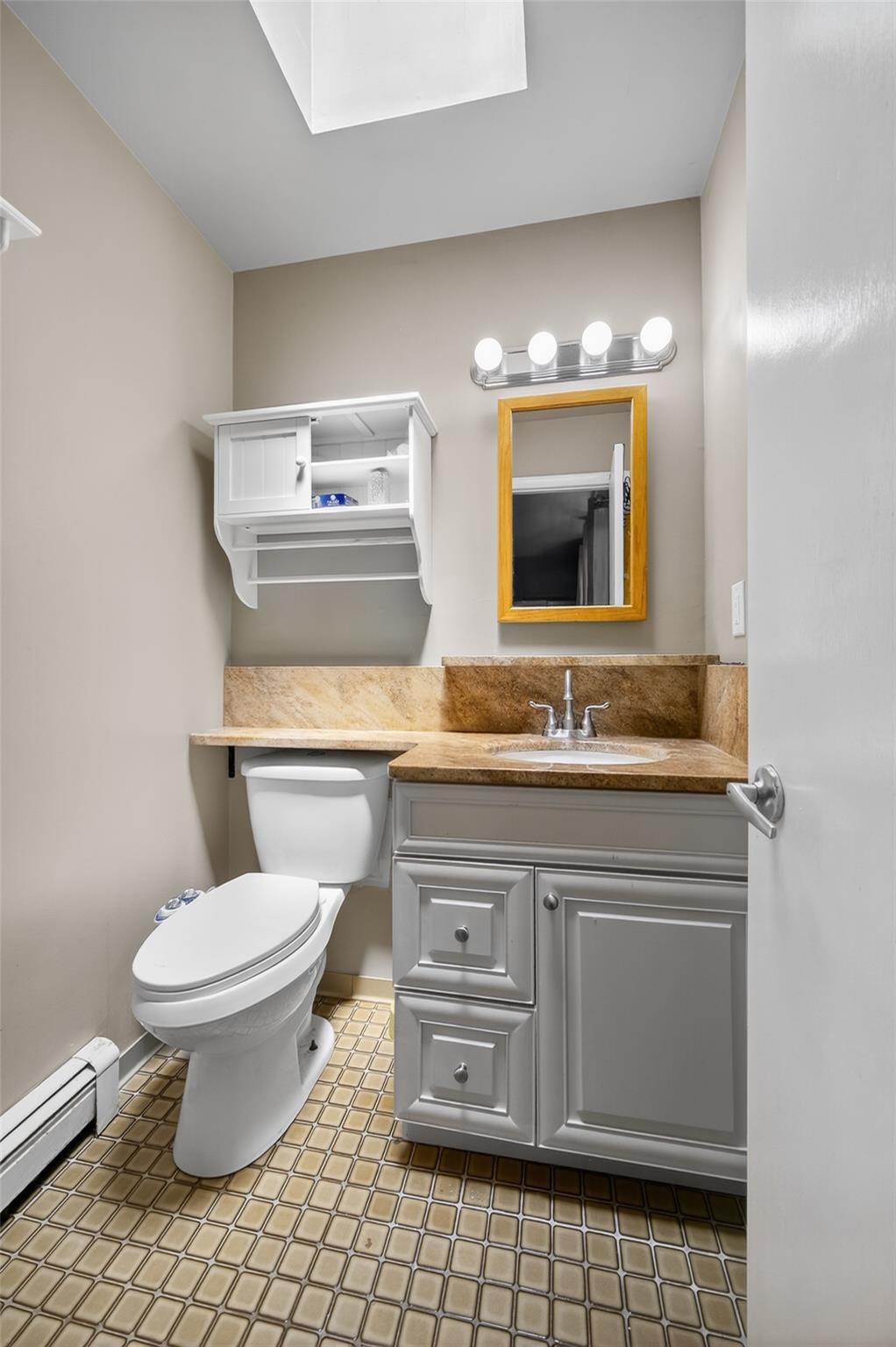 Single Family Raker  Dutchess County, NY 12603, MLS-885649-35