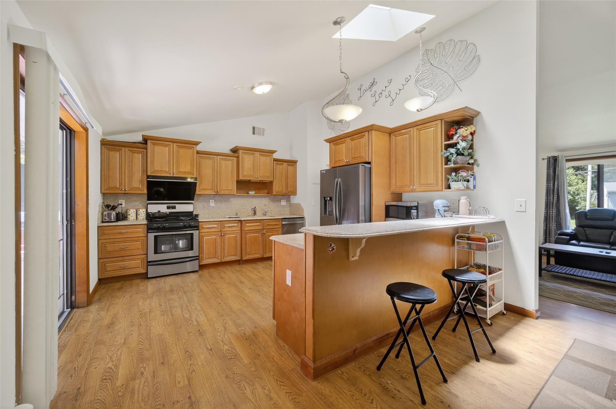 Single Family Raker  Dutchess County, NY 12603, MLS-885649-4