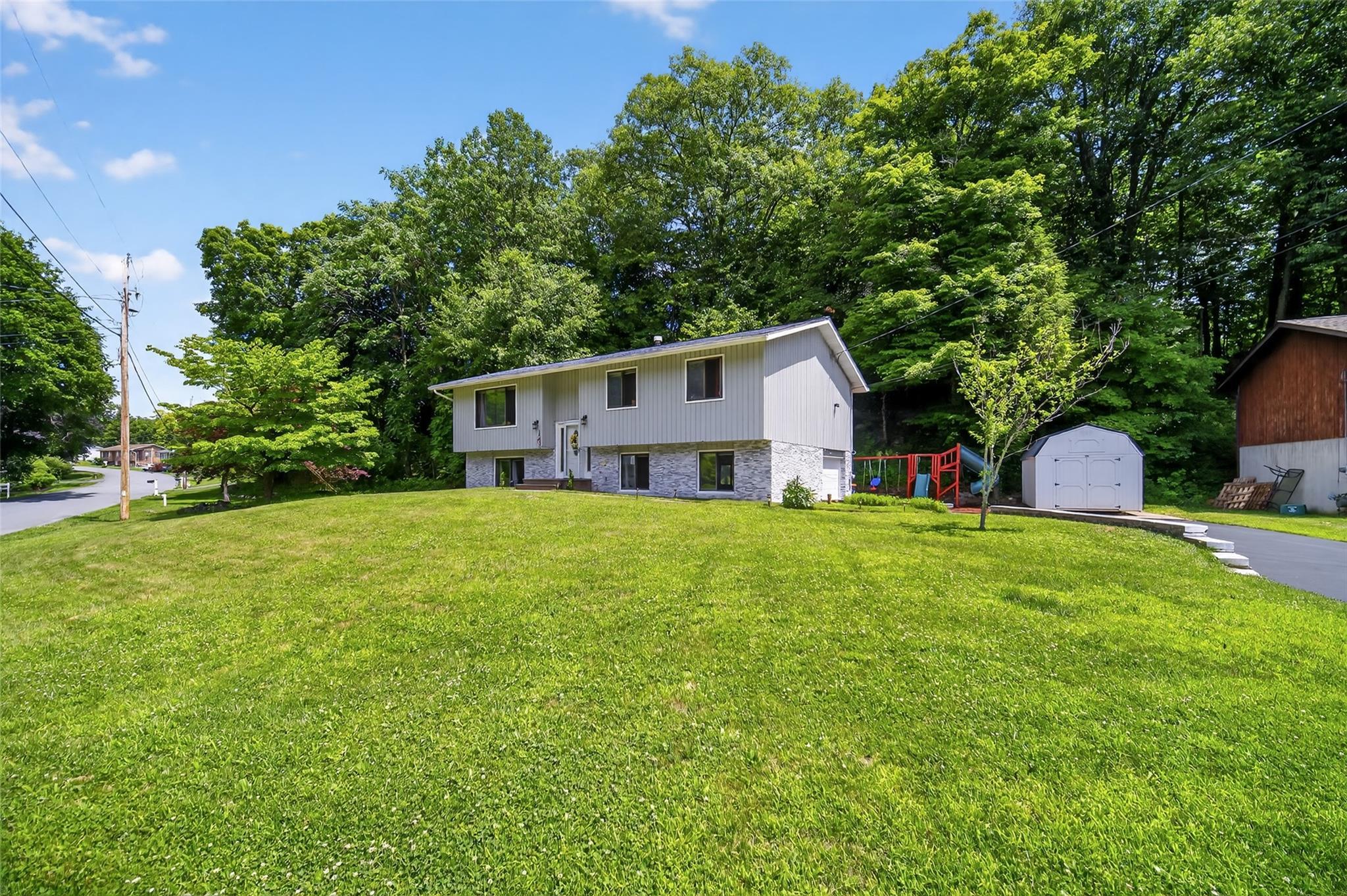 Single Family Raker  Dutchess County, NY 12603, MLS-885649-43
