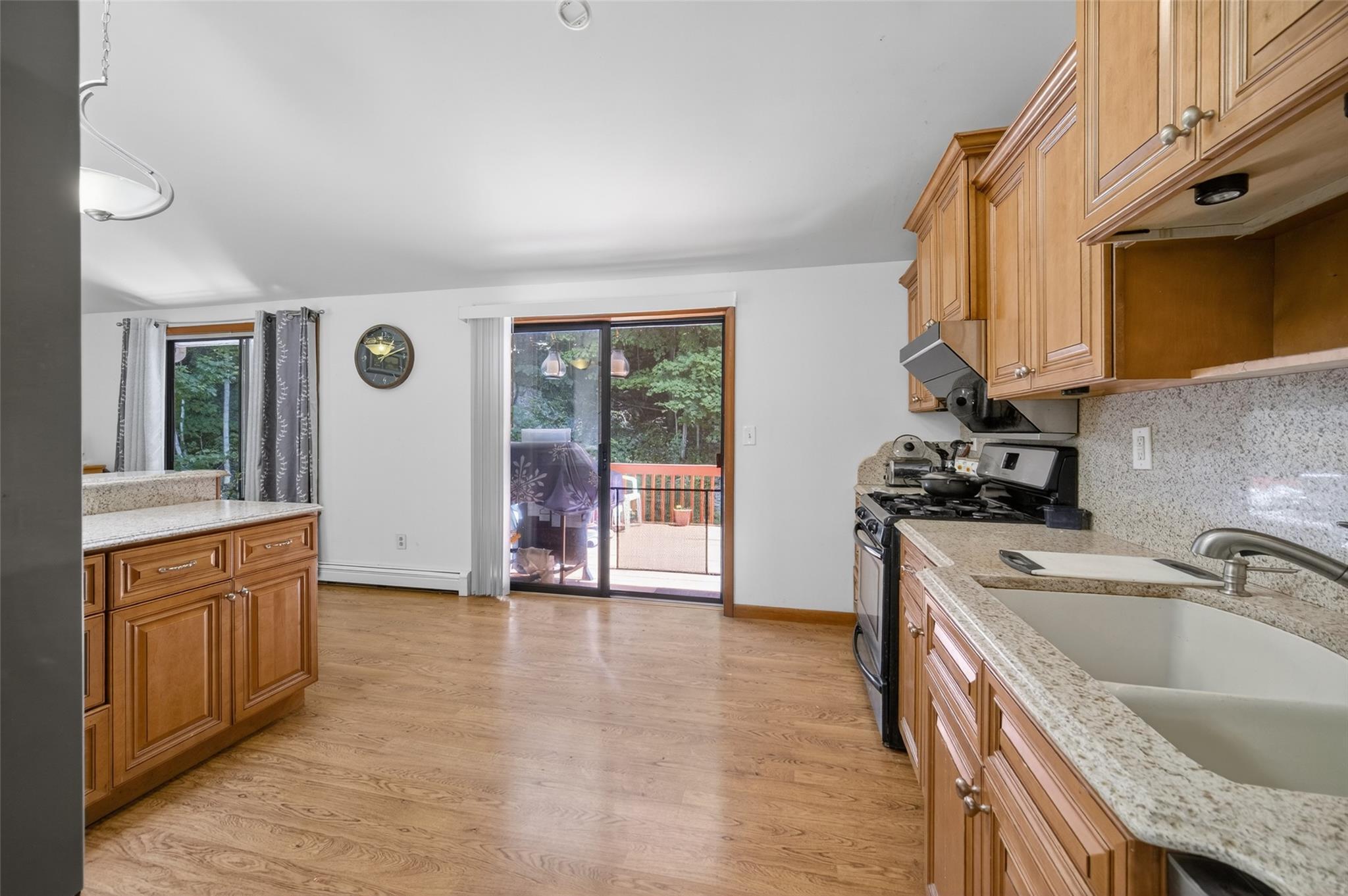 Single Family Raker  Dutchess County, NY 12603, MLS-885649-5