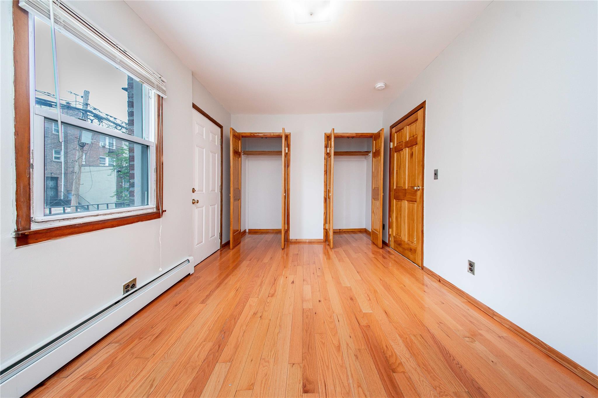 Single Family 24th  Queens, NY 11105, MLS-885658-27