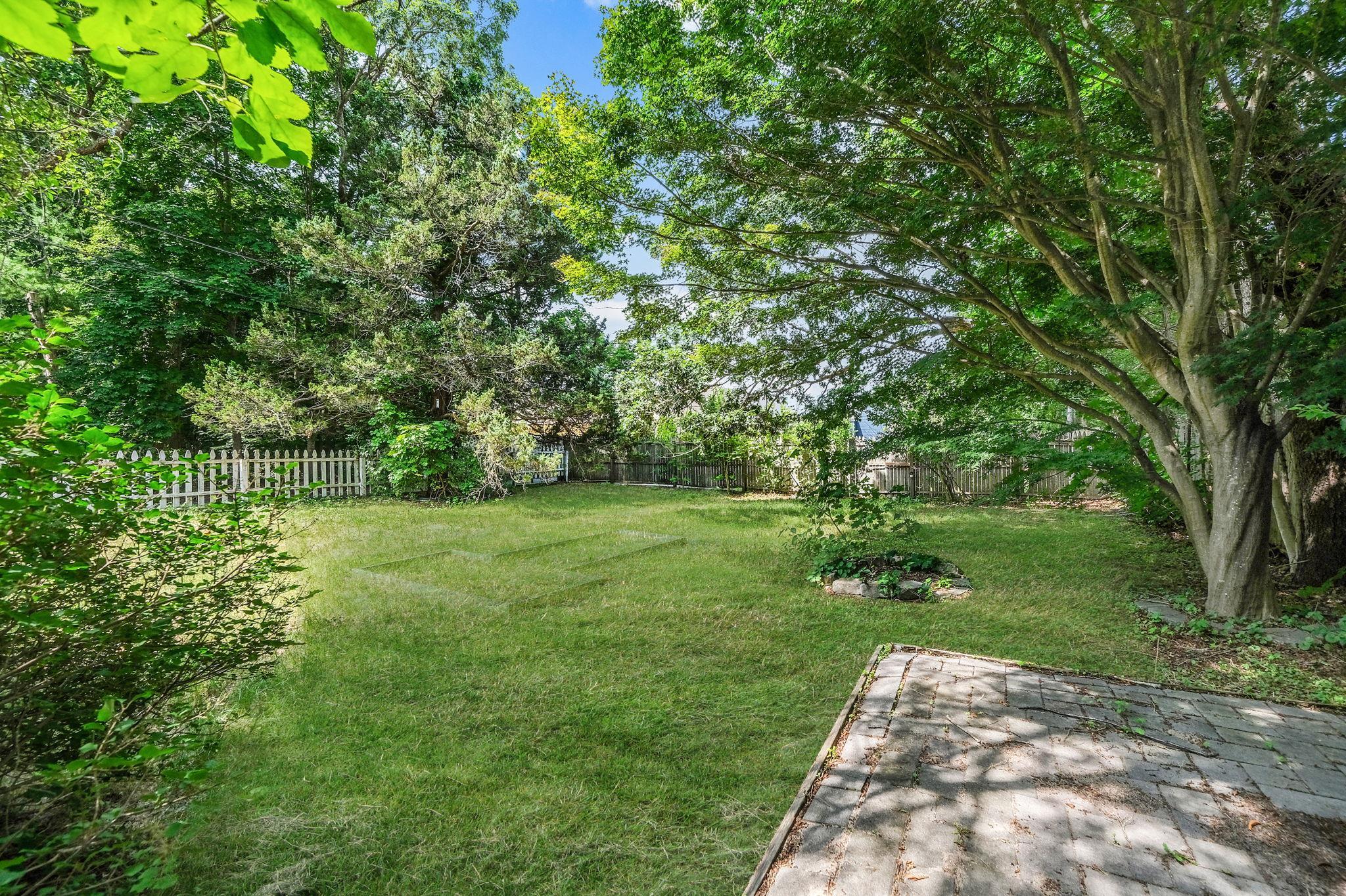 Single Family Private  Suffolk County, NY 11763, MLS-885675-7