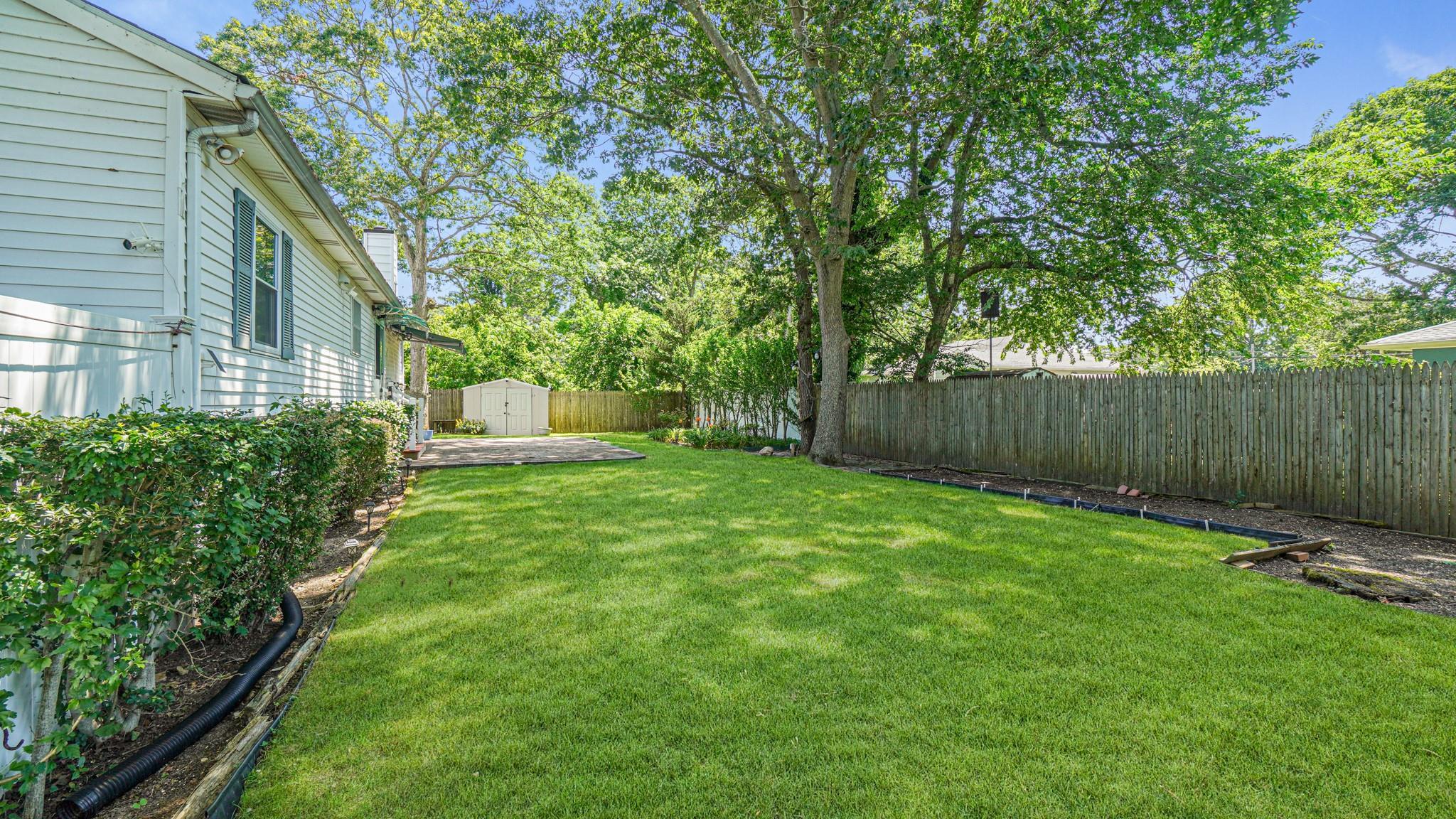 Single Family Wilson  Suffolk County, NY 11951, MLS-885691-23