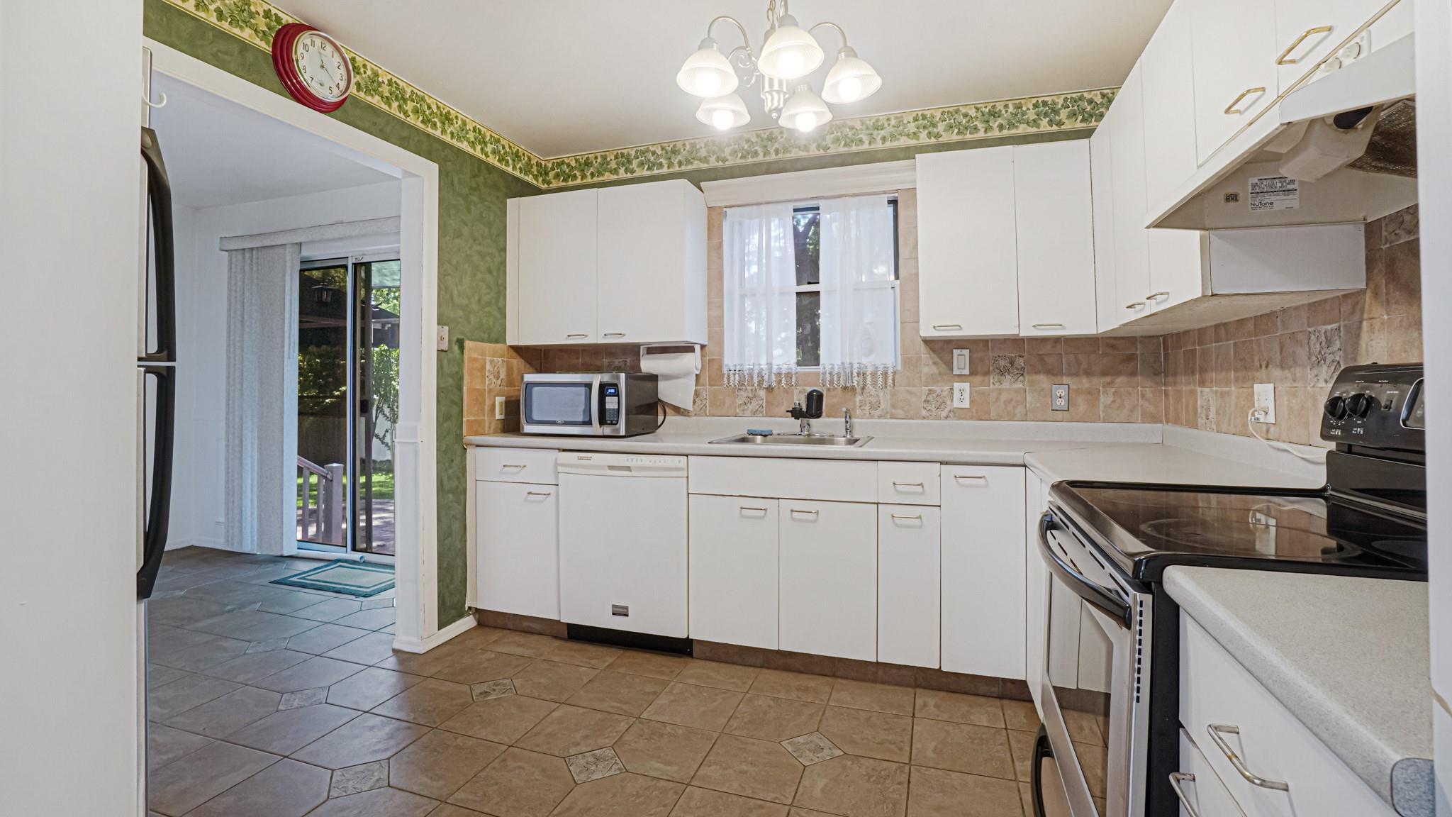 Single Family Wilson  Suffolk County, NY 11951, MLS-885691-7