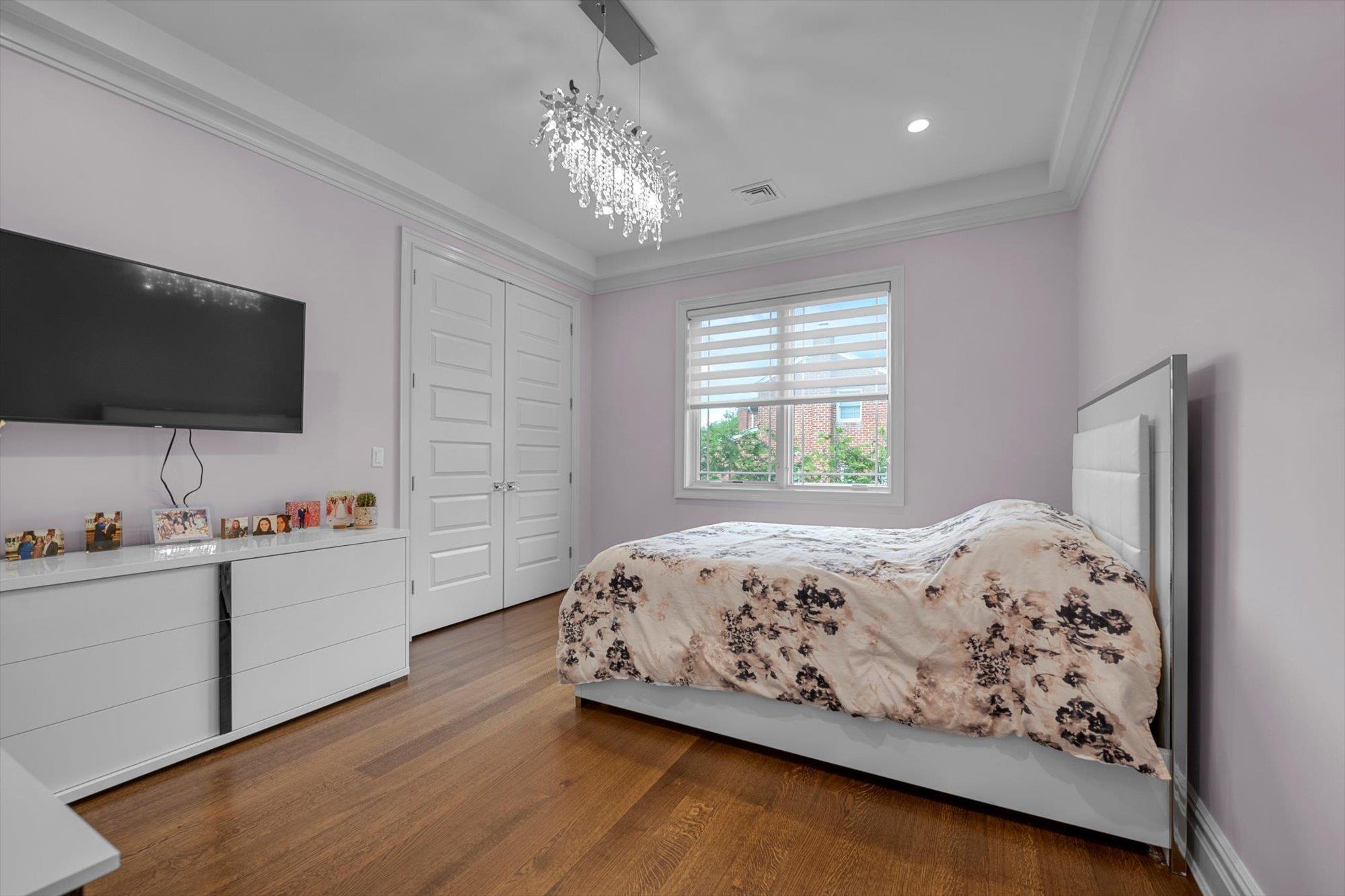 Single Family Dolphin Nassau County, NY 11598, MLS-885705-18