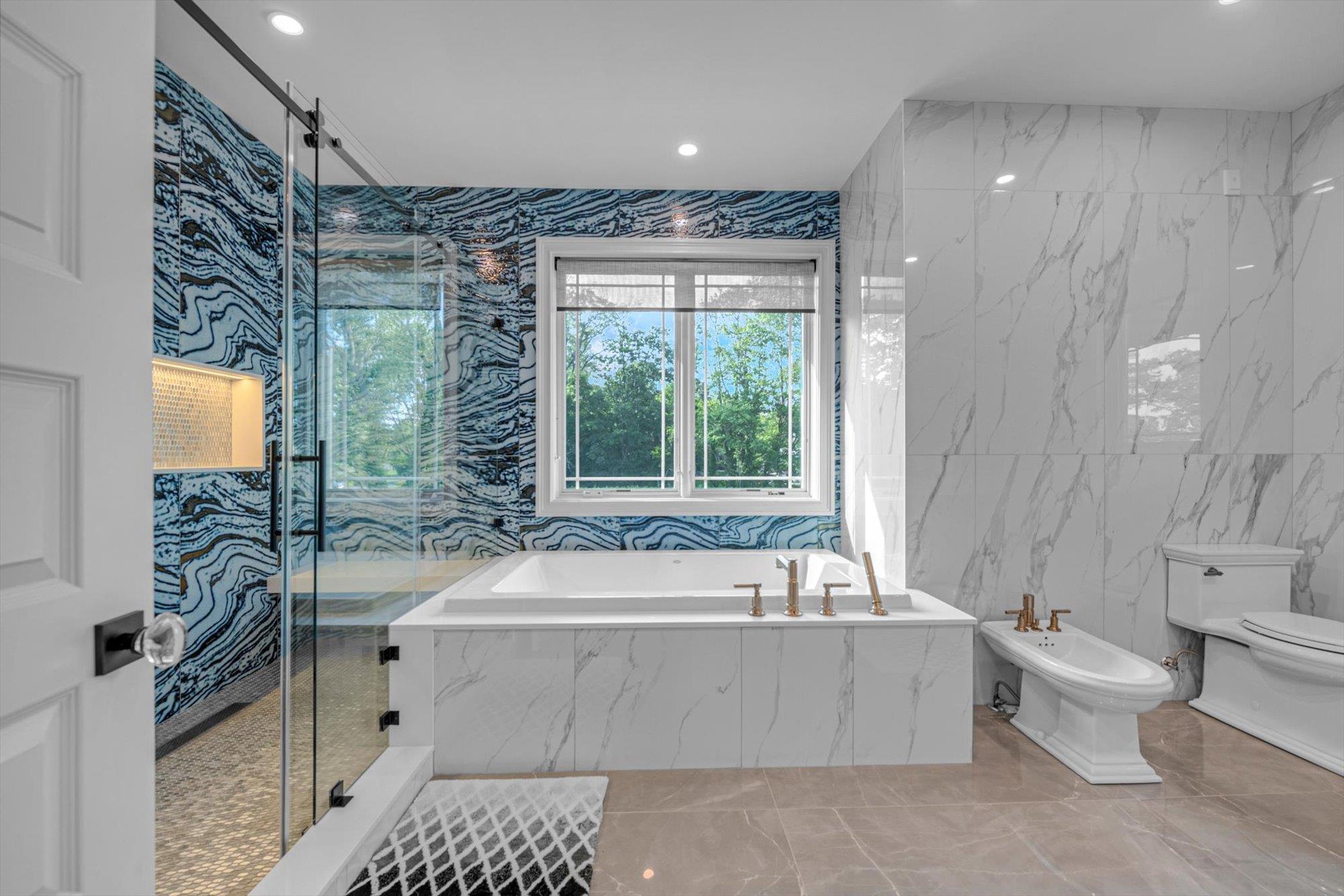 Single Family Dolphin Nassau County, NY 11598, MLS-885705-24