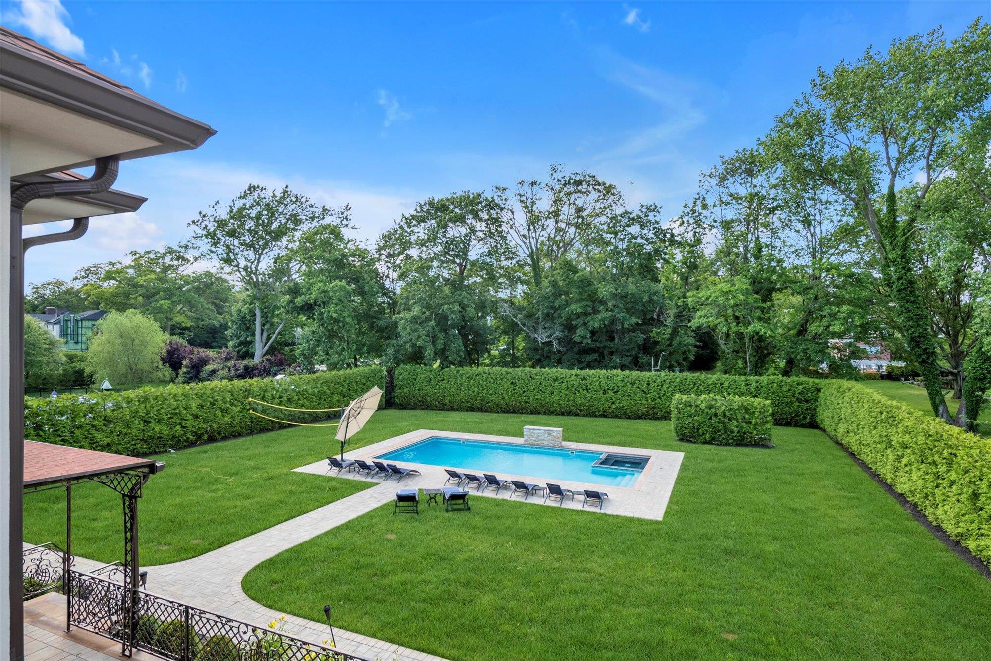 Single Family Dolphin Nassau County, NY 11598, MLS-885705-28