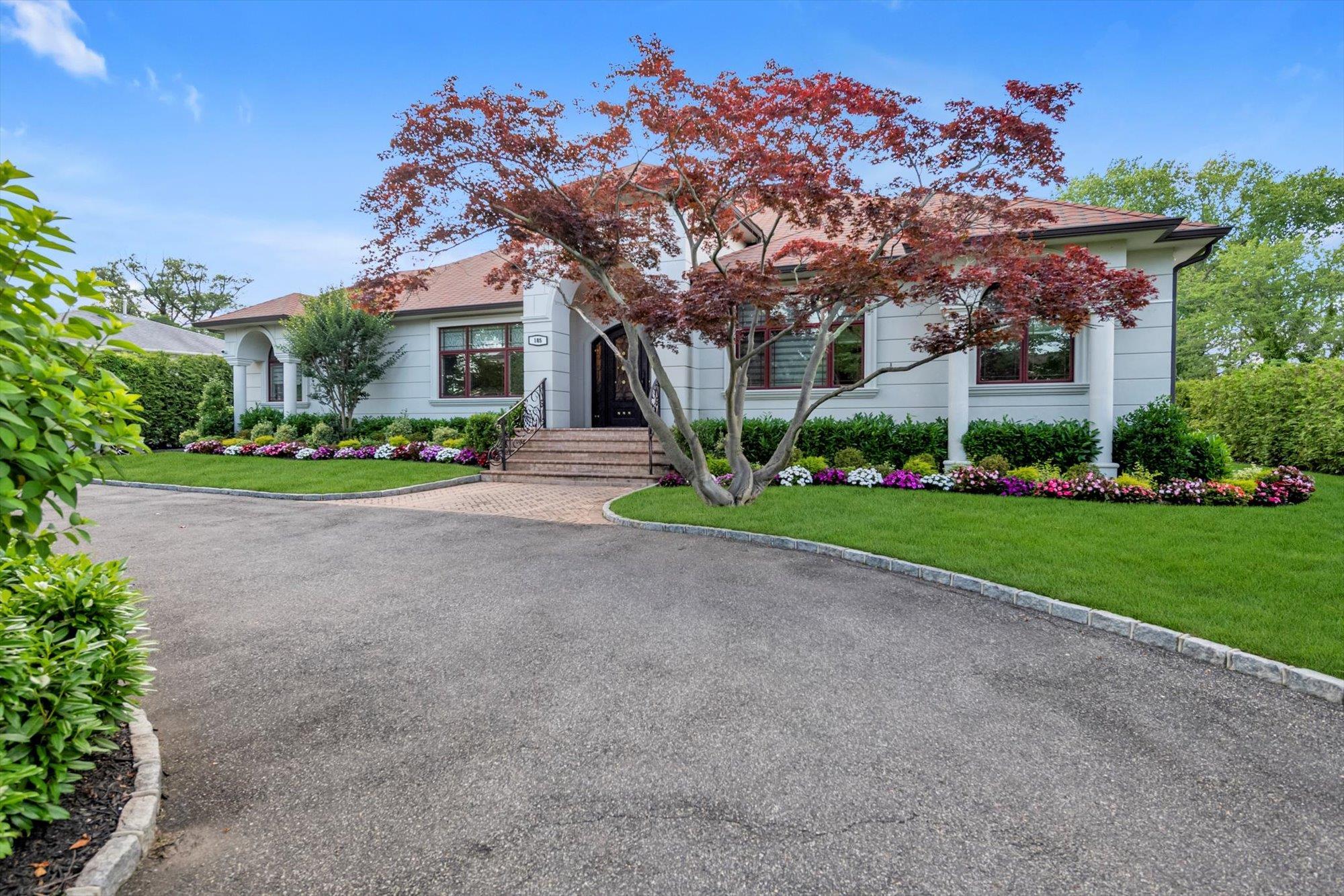 Single Family Dolphin Nassau County, NY 11598, MLS-885705-38