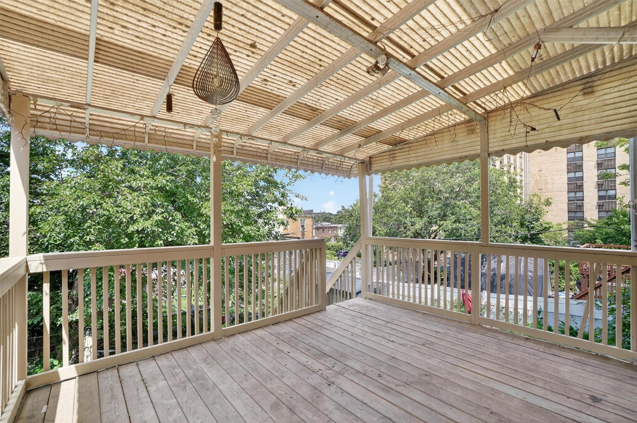 Single Family 229th  Bronx, NY 10466, MLS-885706-17
