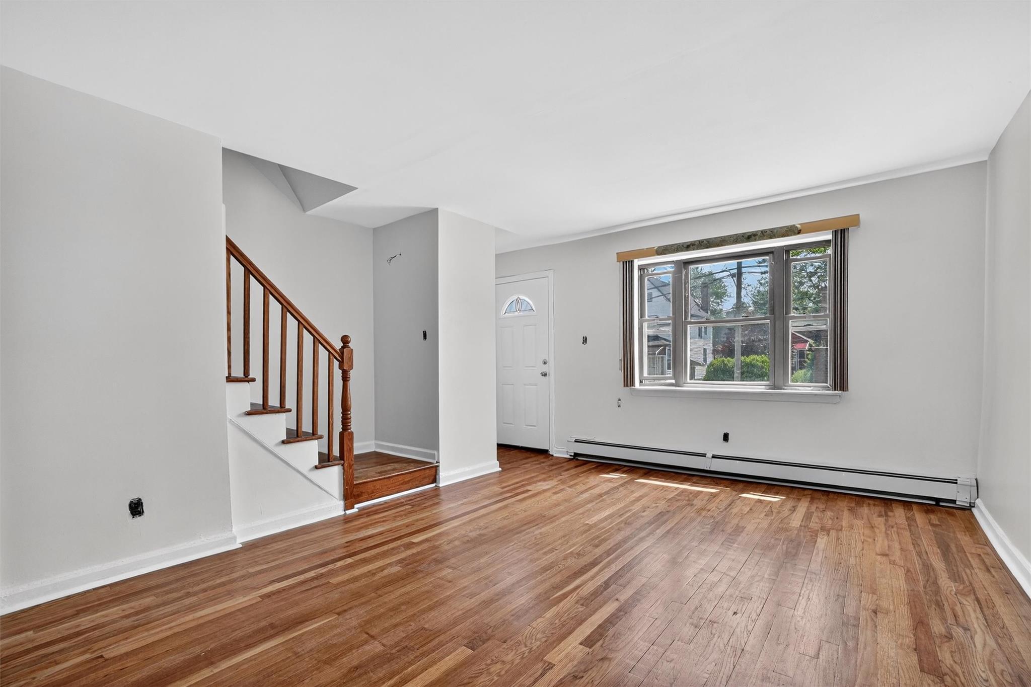 Single Family 229th  Bronx, NY 10466, MLS-885706-4
