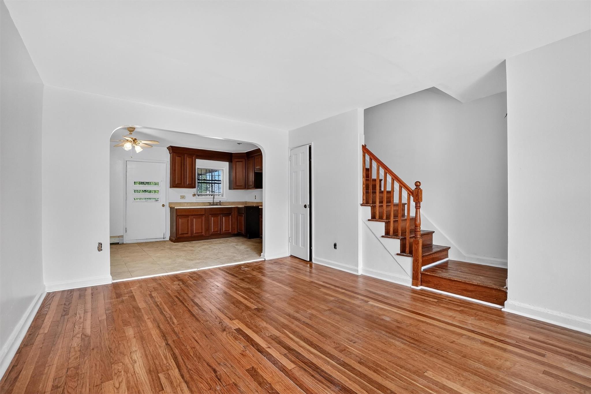 Single Family 229th  Bronx, NY 10466, MLS-885706-5