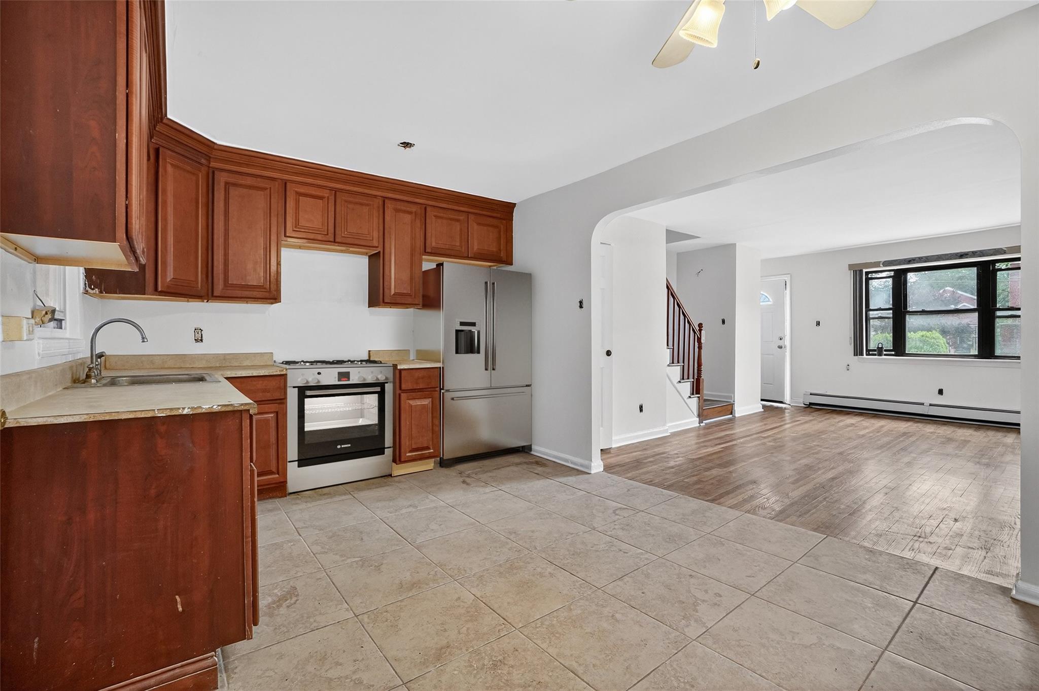 Single Family 229th  Bronx, NY 10466, MLS-885706-8
