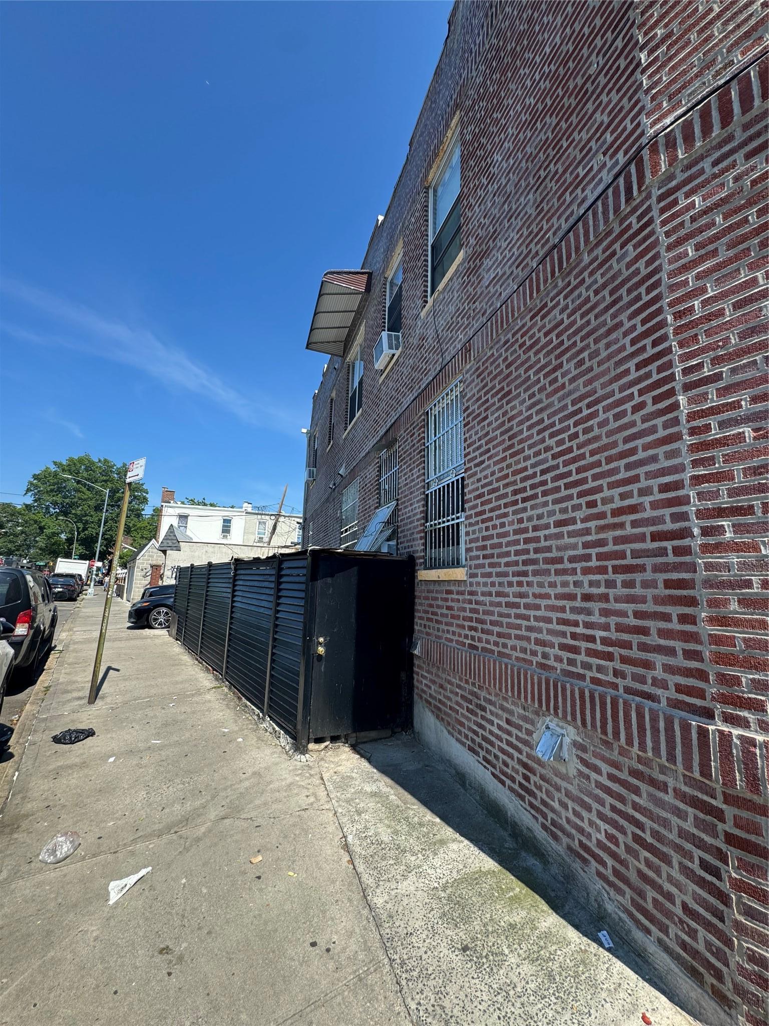 Single Family 93rd  Queens, NY 11372, MLS-885709-4