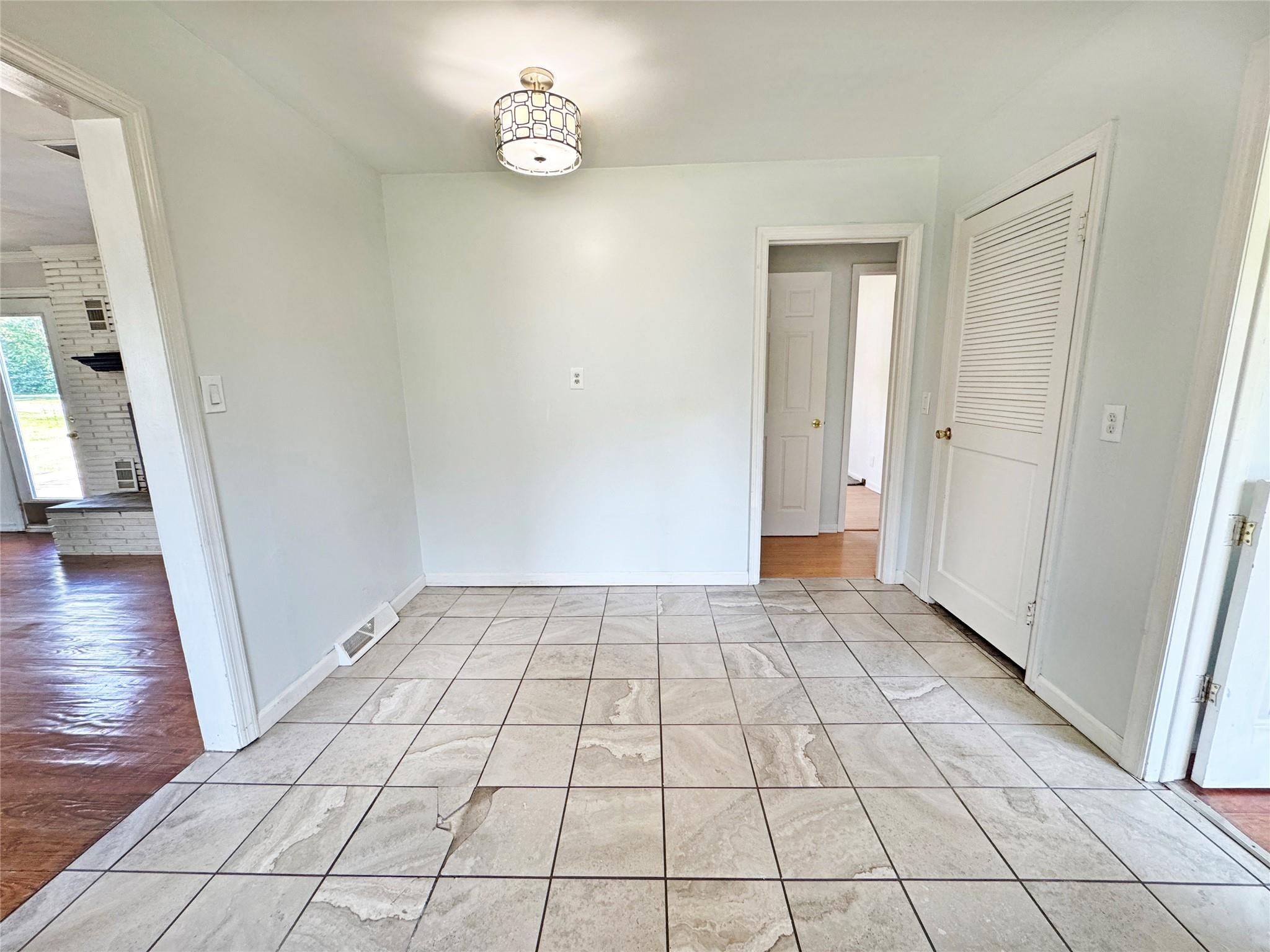 Single Family Malden  Ulster County, NY 12477, MLS-885713-16