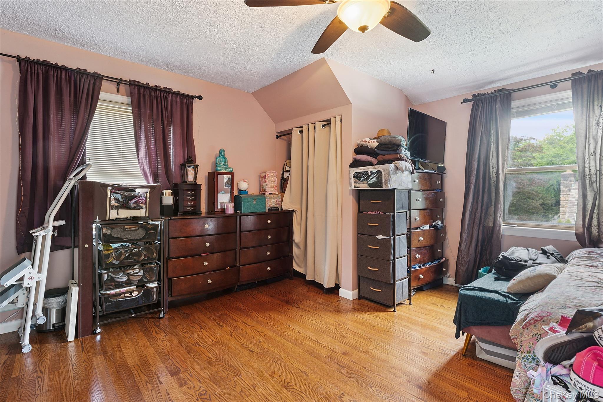 Single Family Ardell  Westchester County, NY 10708, MLS-885718-26