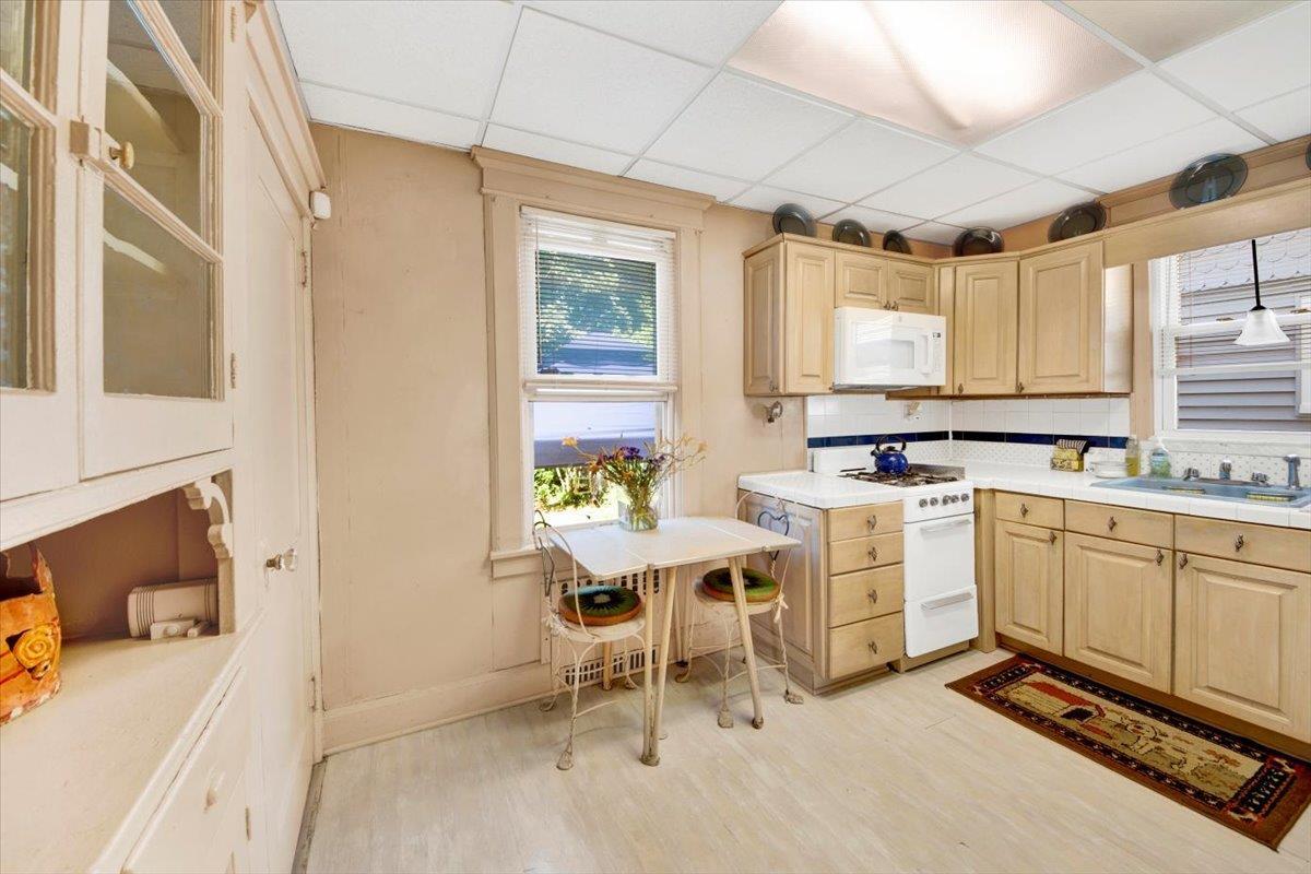 Single Family 216th  Queens, NY 11361, MLS-885750-11