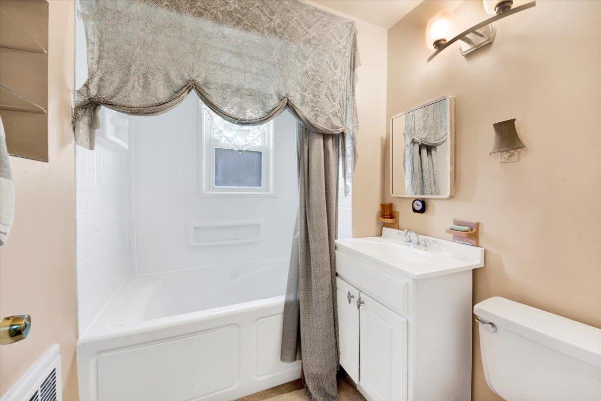 Single Family 216th  Queens, NY 11361, MLS-885750-20