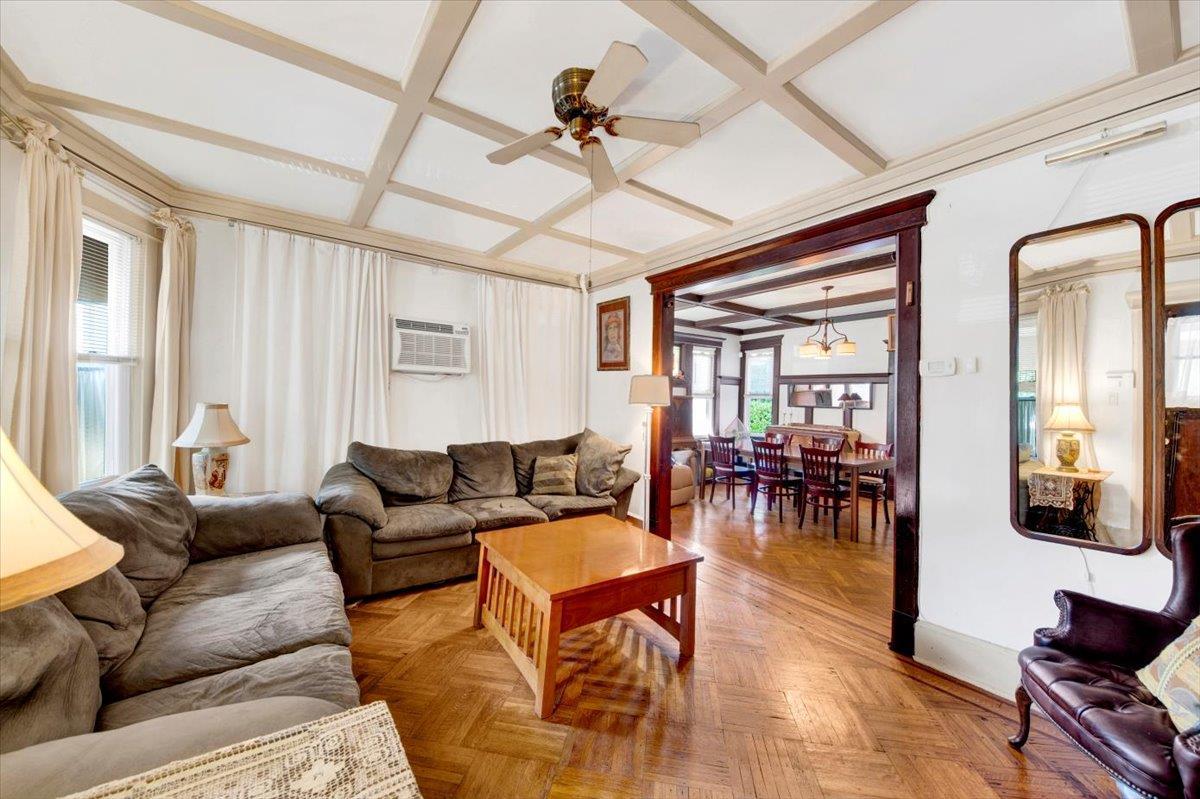 Single Family 216th  Queens, NY 11361, MLS-885750-4