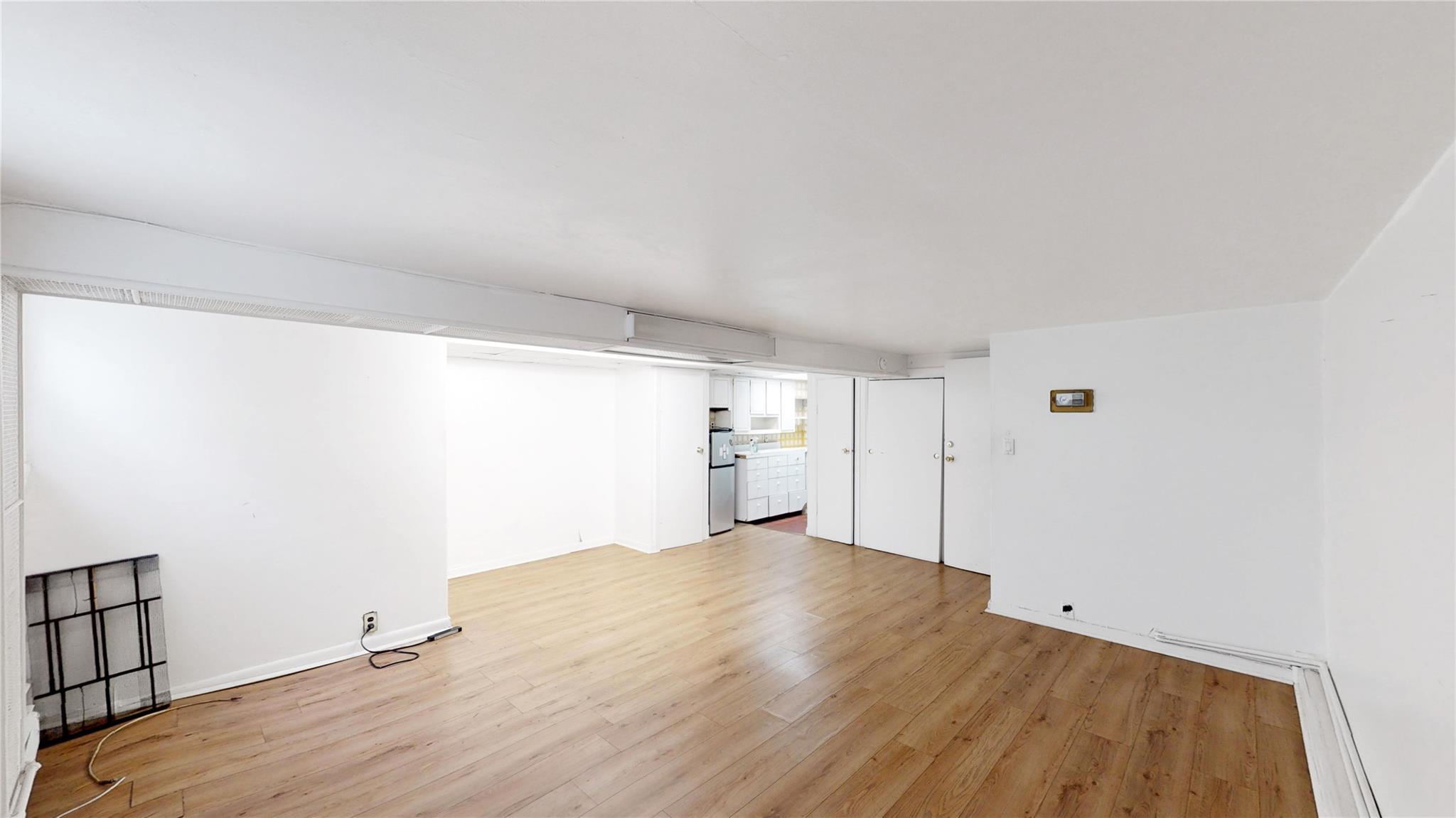 Single Family 40th  Queens, NY 11104, MLS-885751-26