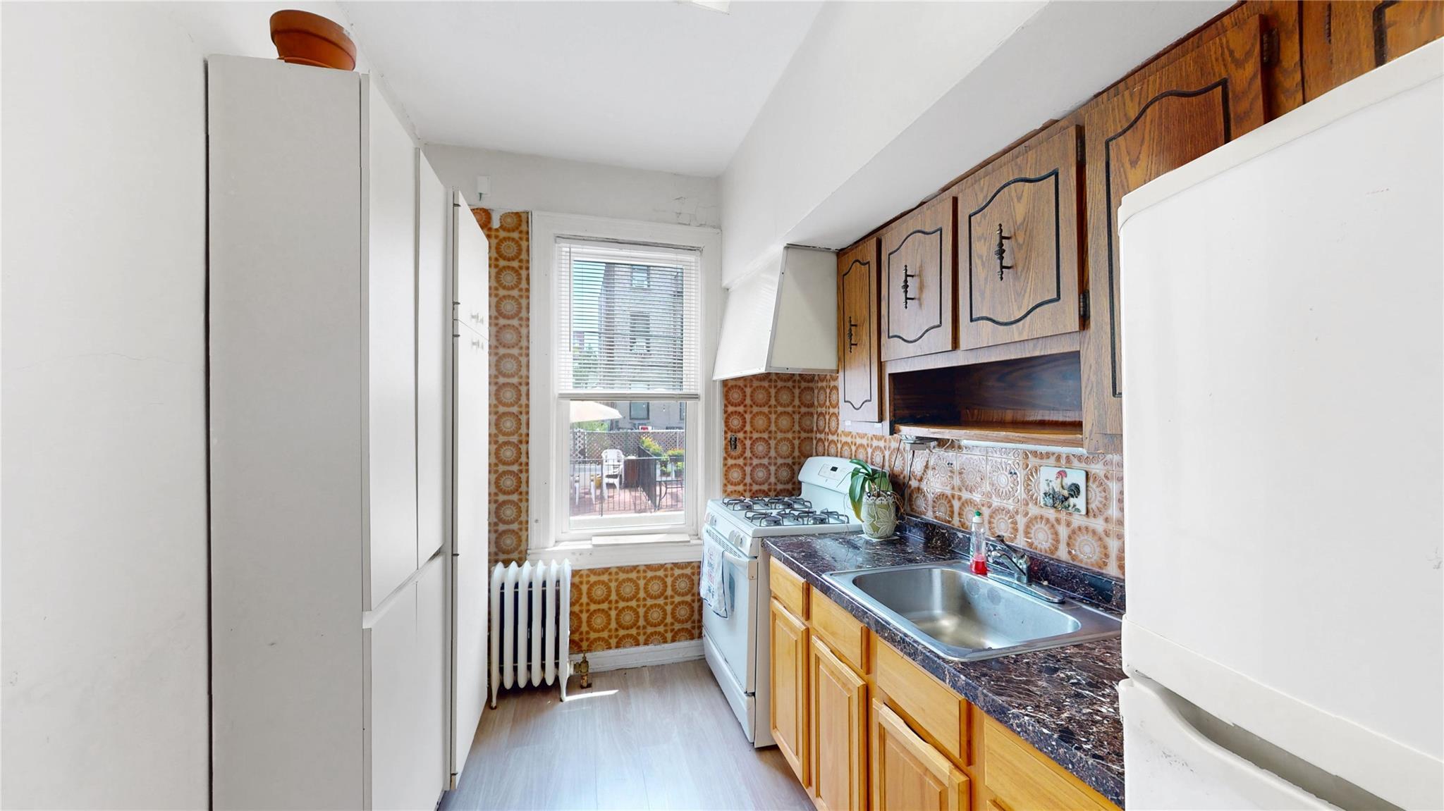 Single Family 40th  Queens, NY 11104, MLS-885751-7