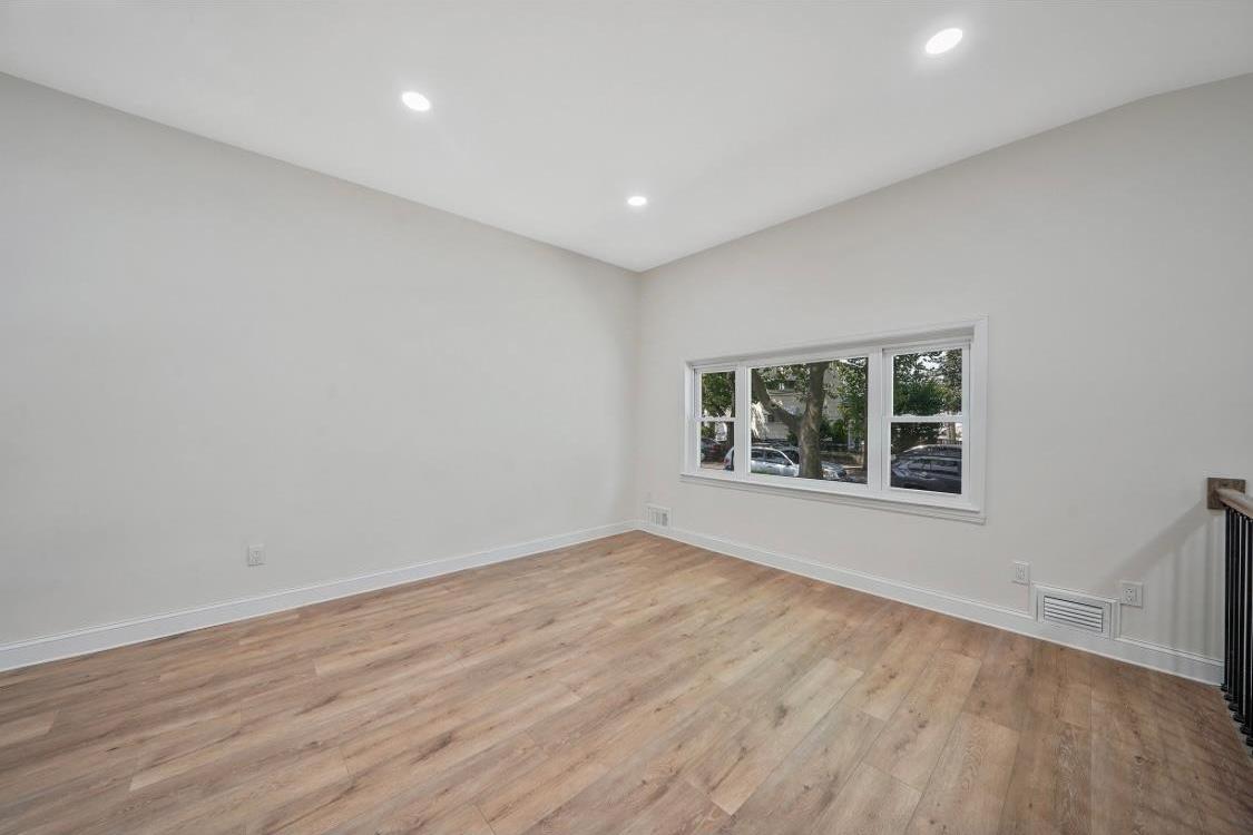 Single Family 161st  Queens, NY 11434, MLS-885767-7