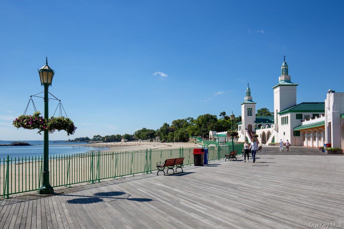 Single Family Roosevelt Westchester County, NY 10580, MLS-885778-24