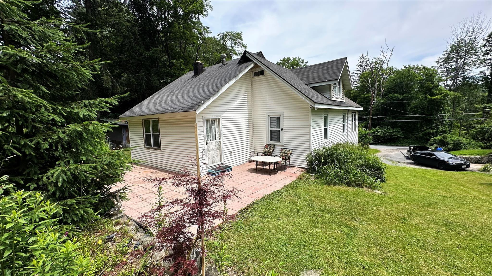 Single Family Upper Ferndale  Sullivan County, NY 12754, MLS-885794-2