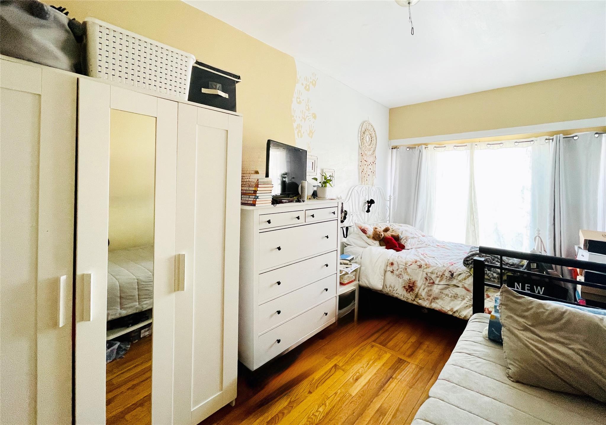 Single Family Pettit  Queens, NY 11373, MLS-885796-4