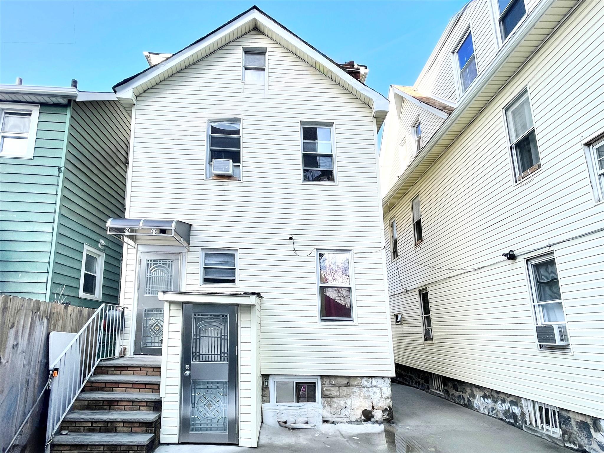 Single Family Pettit  Queens, NY 11373, MLS-885801-3