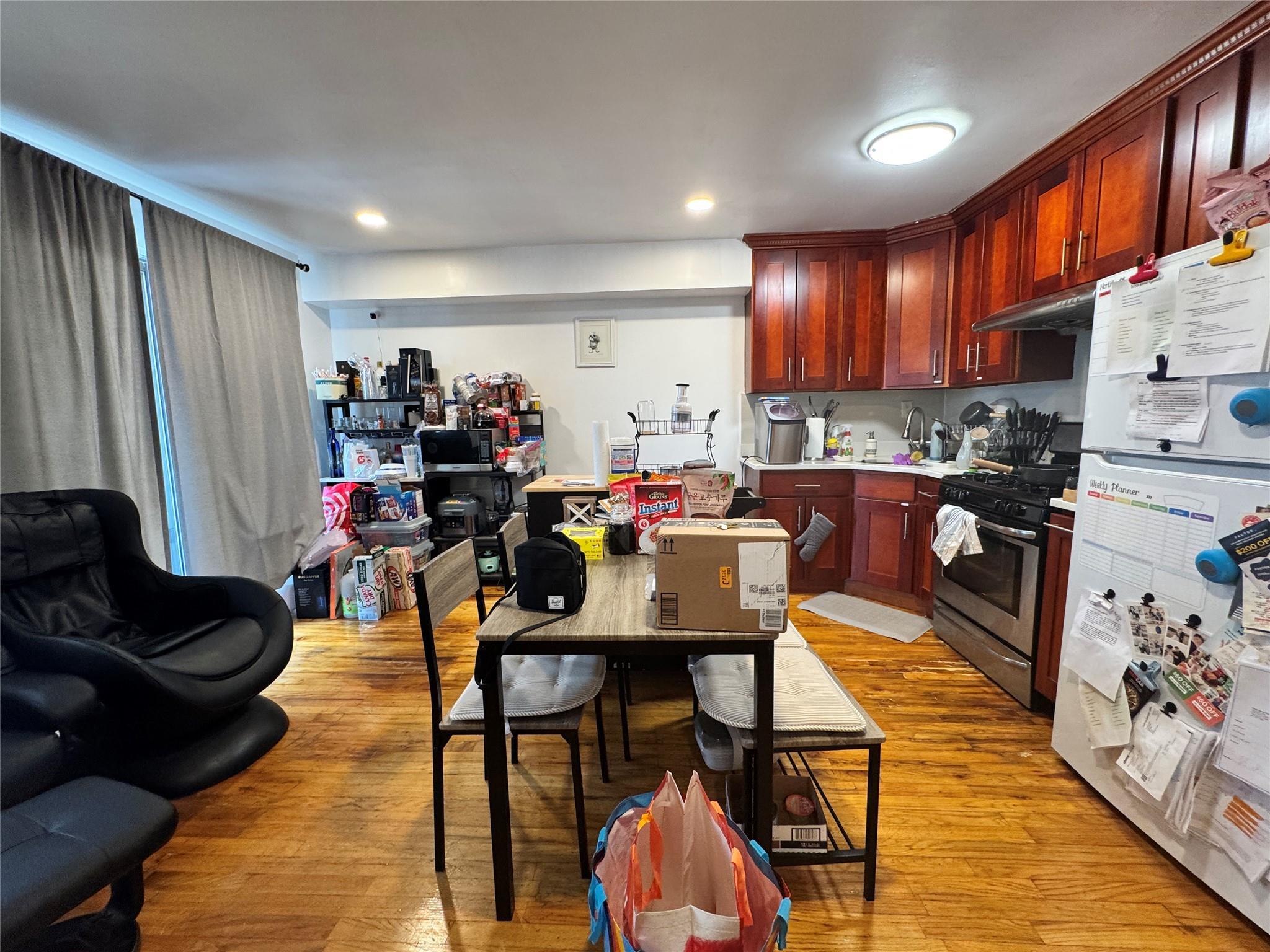 Single Family 159th  Queens, NY 11358, MLS-885810-17
