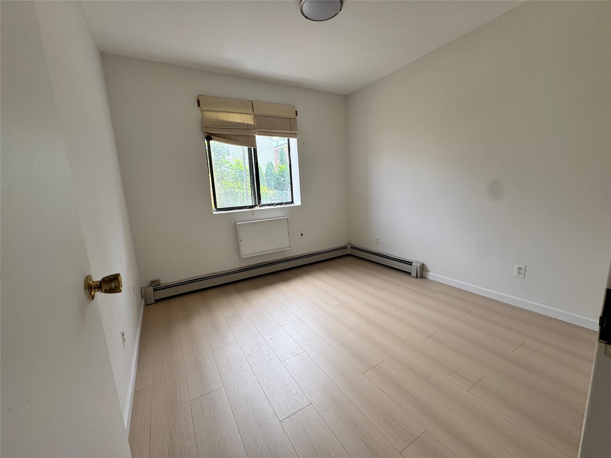 Single Family 159th  Queens, NY 11358, MLS-885810-3