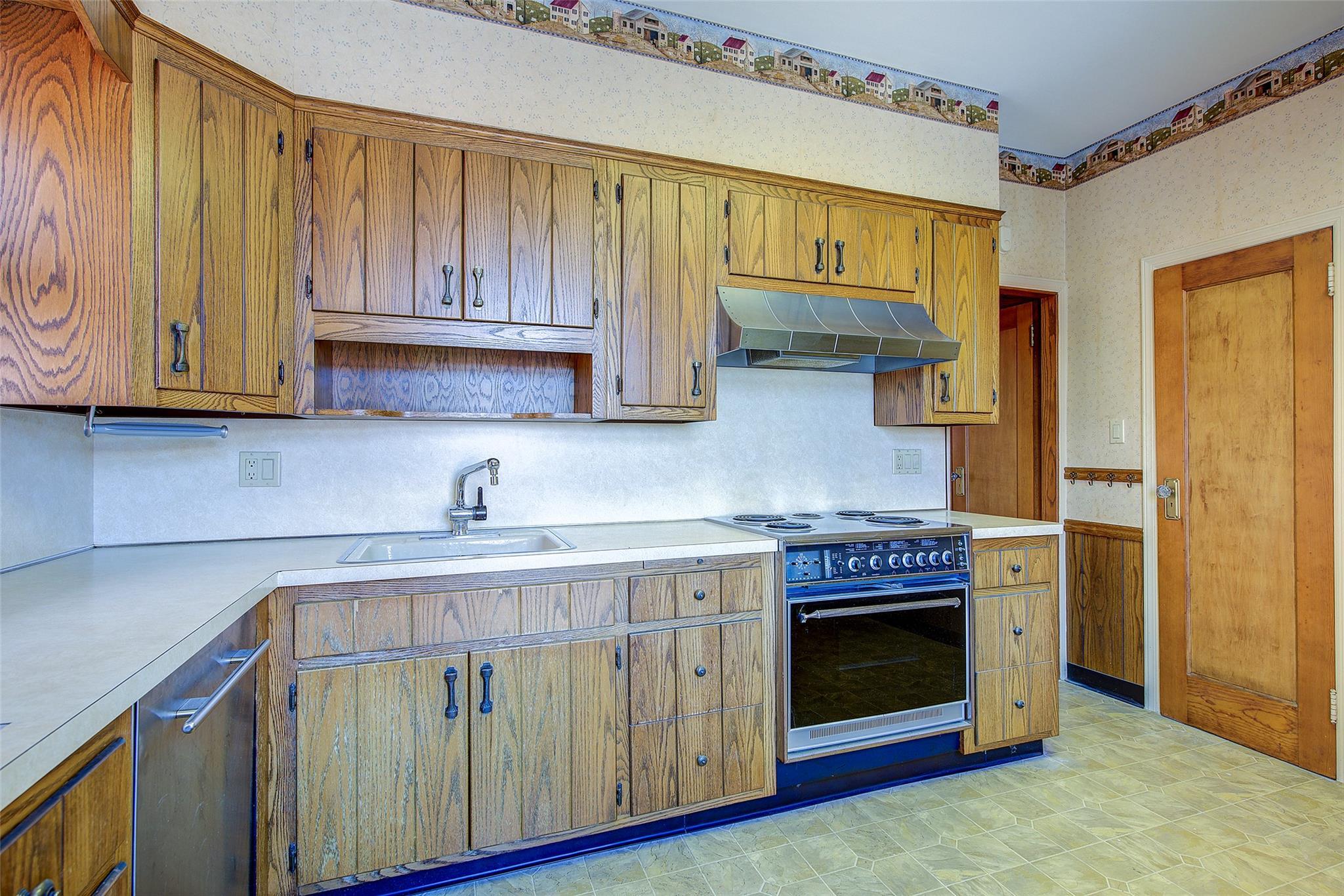 Single Family Union  Queens, NY 11385, MLS-885836-11