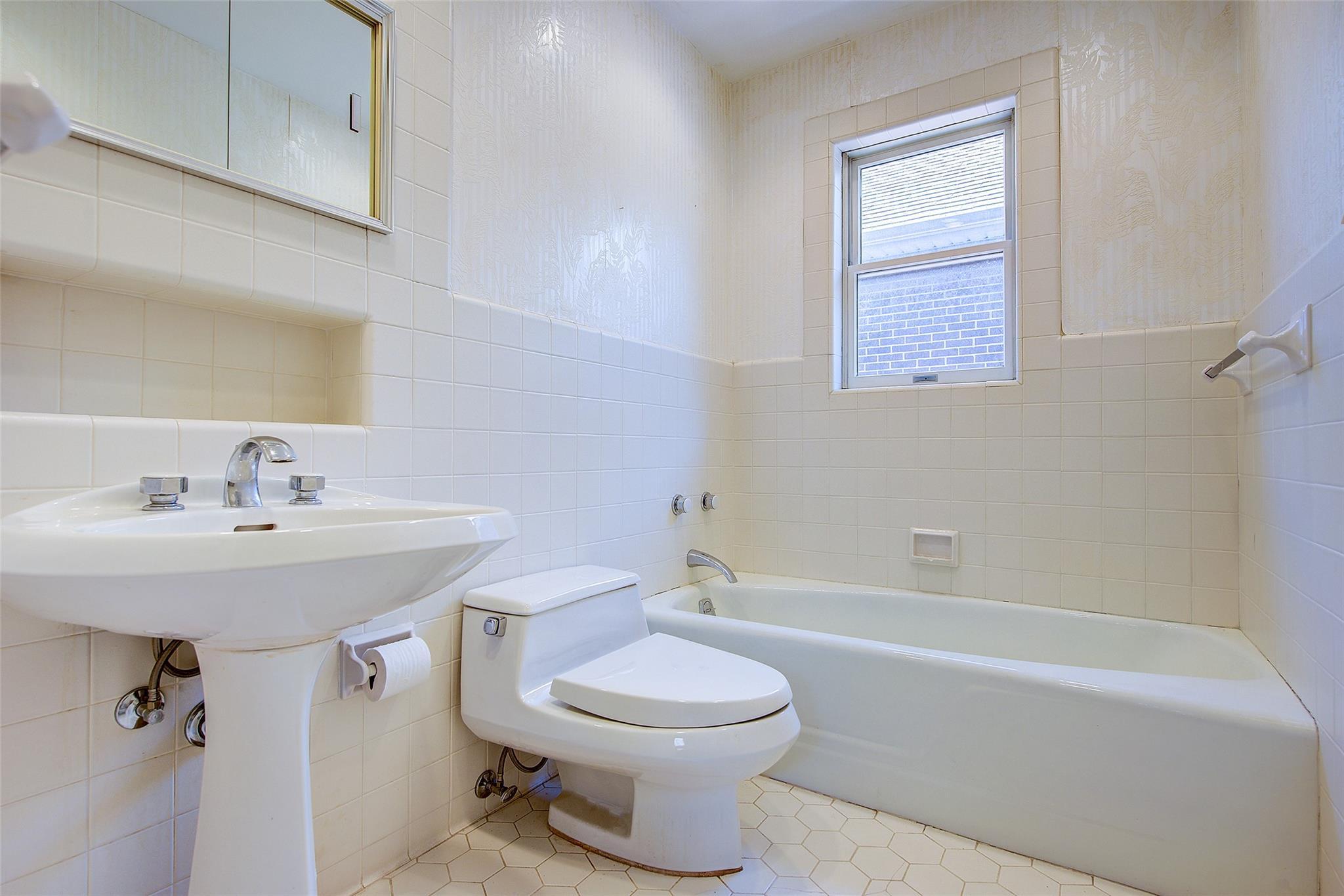 Single Family Union  Queens, NY 11385, MLS-885836-36