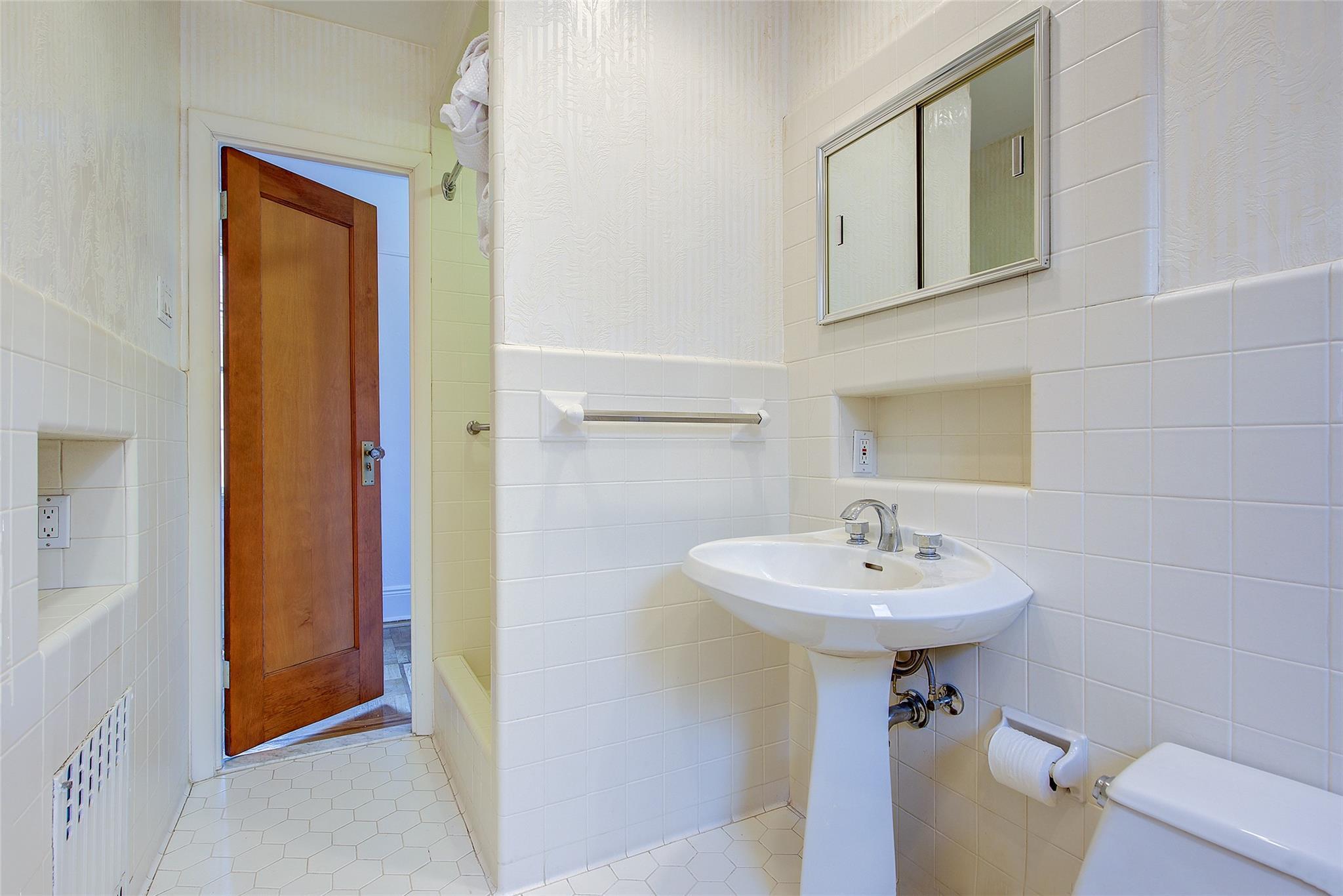 Single Family Union  Queens, NY 11385, MLS-885836-37