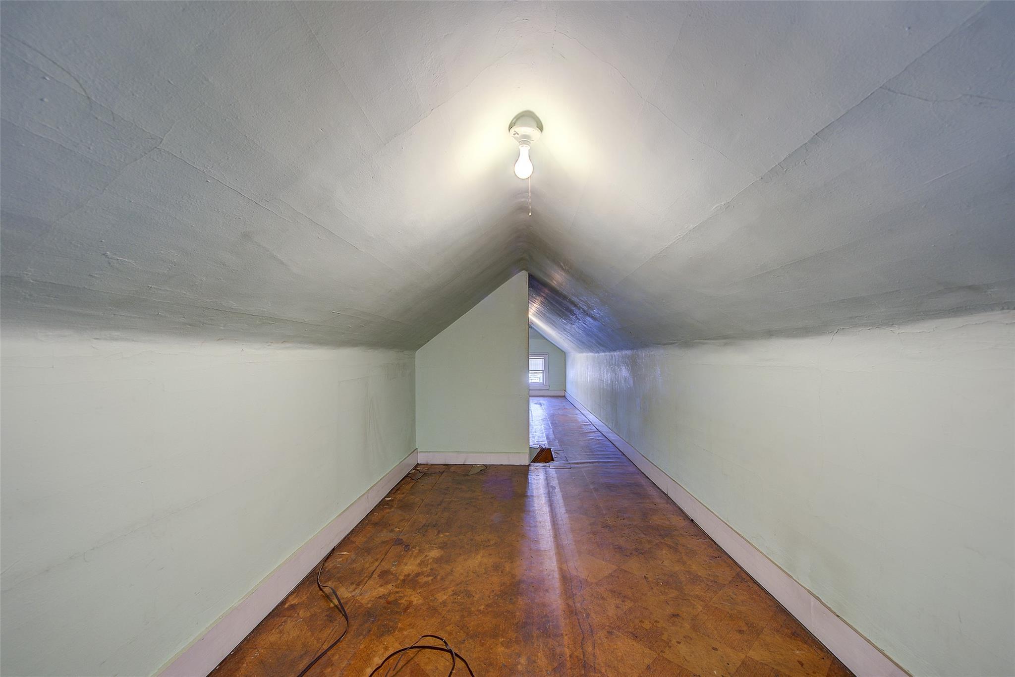 Single Family Union  Queens, NY 11385, MLS-885836-40